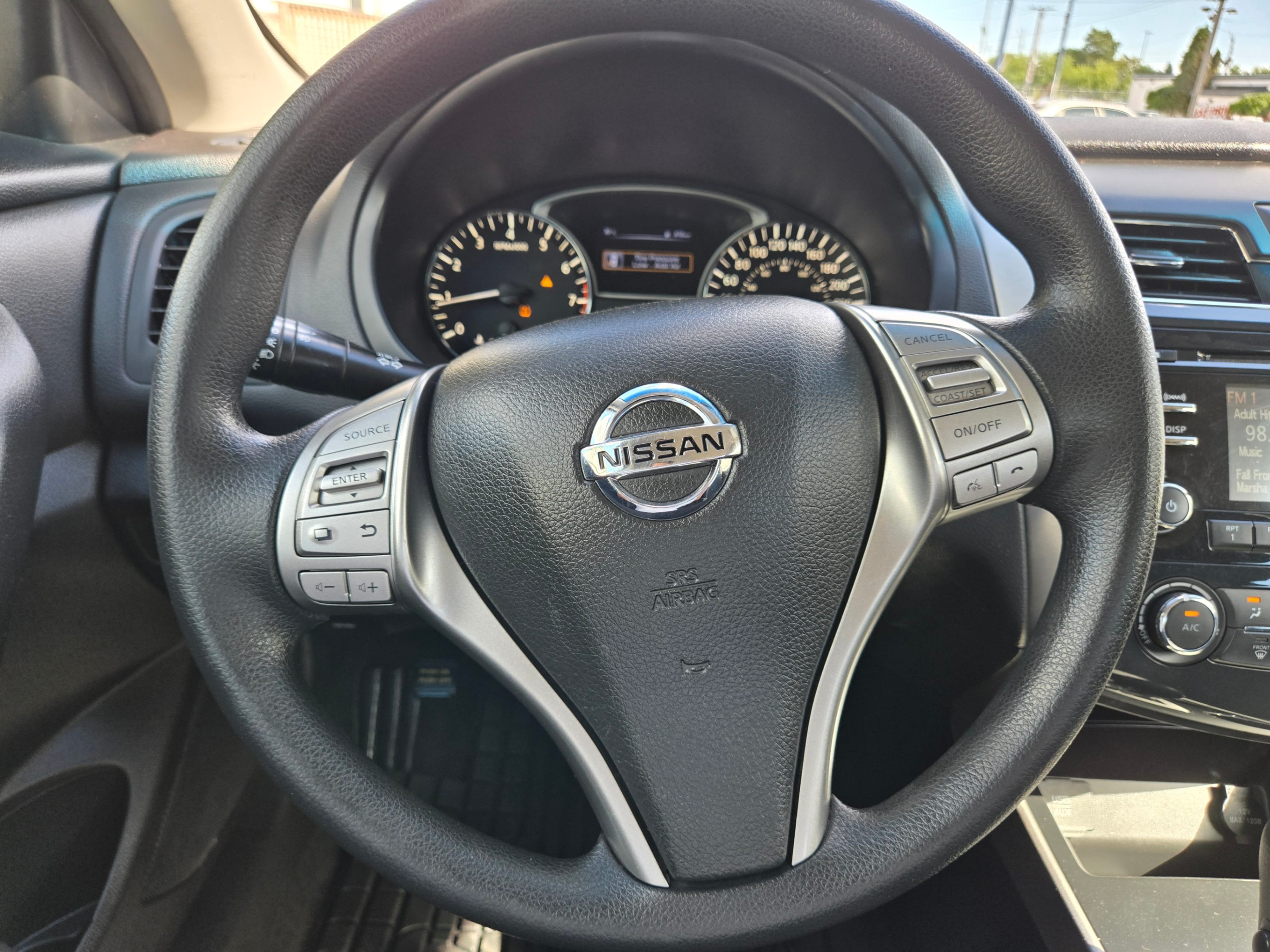 /hunsbroauto/2015-Nissan-Altima-05216177818711043.jpg