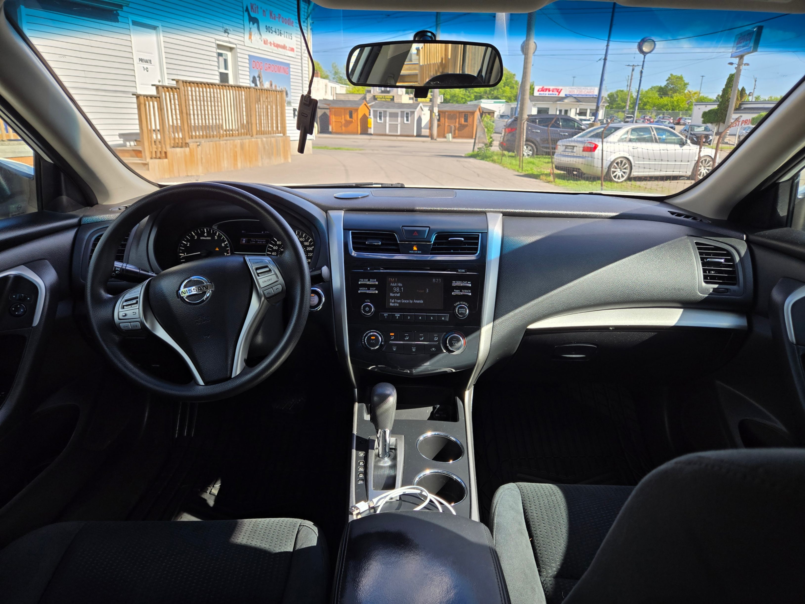 /hunsbroauto/2015-Nissan-Altima-4677056031334579.jpg