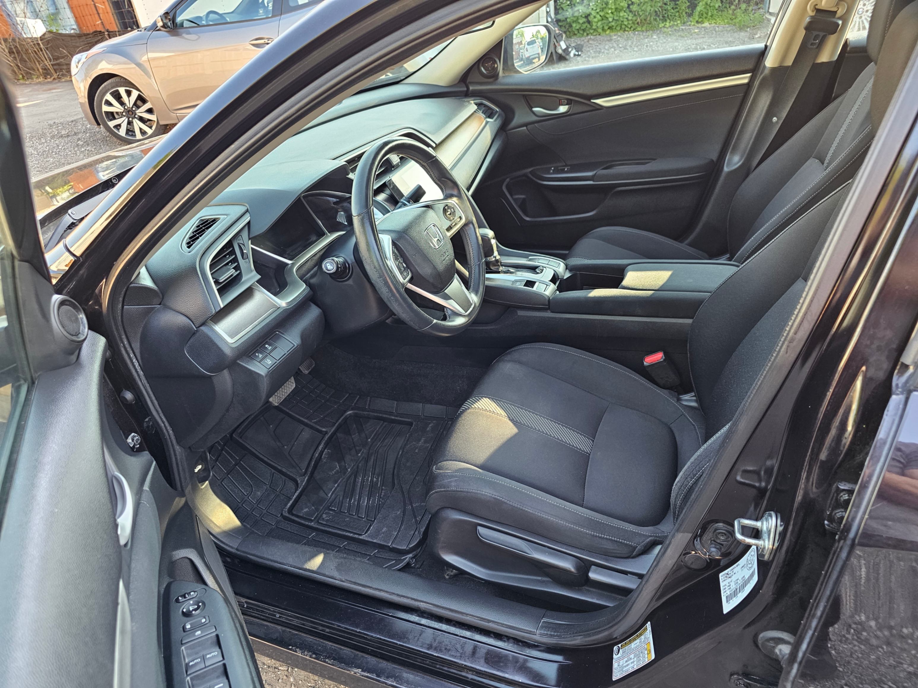/hunsbroauto/2016-Honda-Civic-4986701389038004.jpg