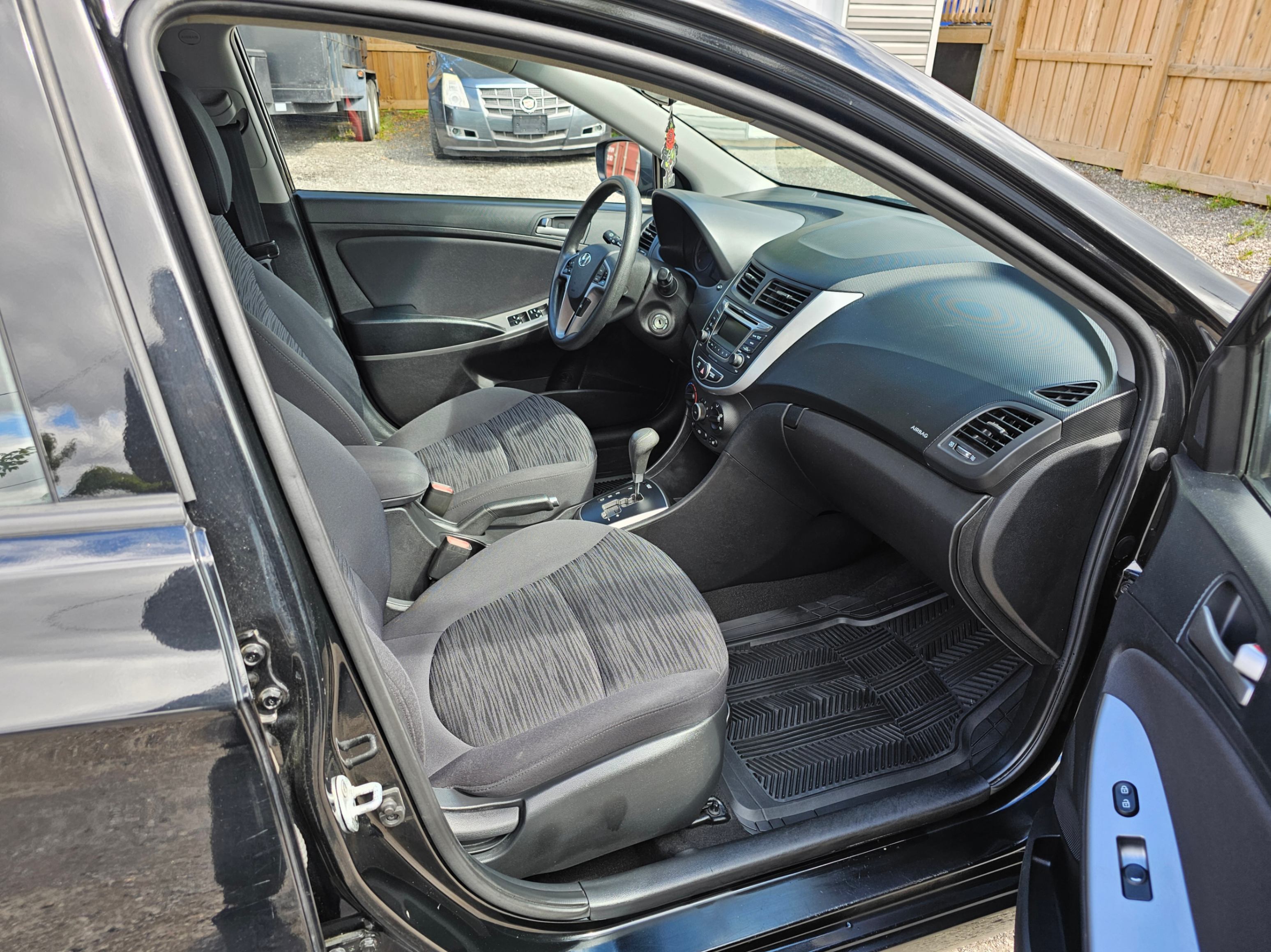 /hunsbroauto/2016-Hyundai-Accent-636338574293301.jpg