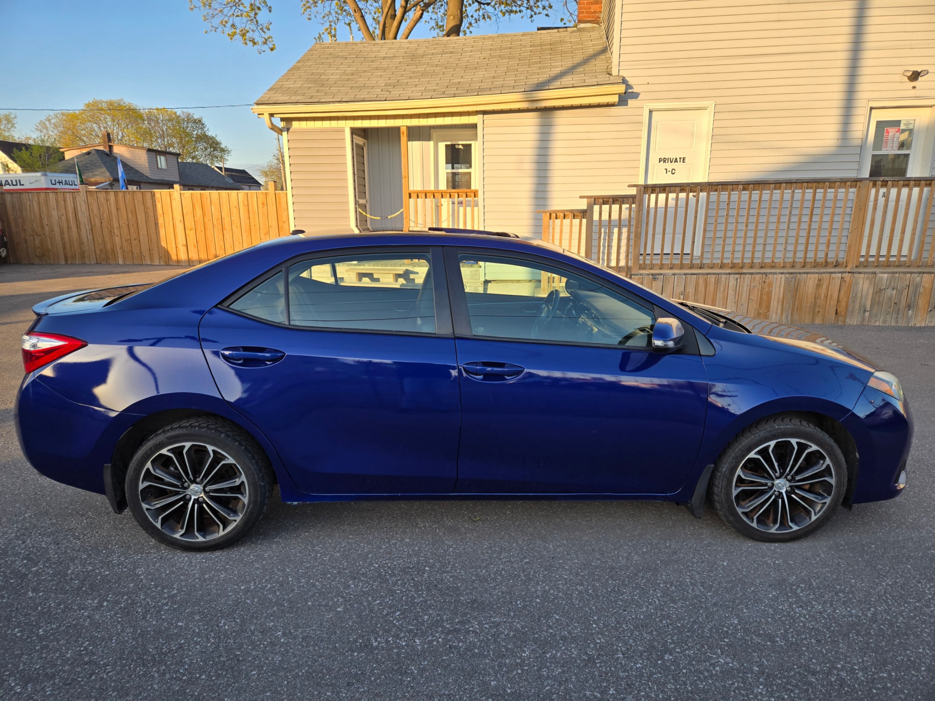 /hunsbroauto/2016-Toyota-Corolla-40492995736712944.jpg