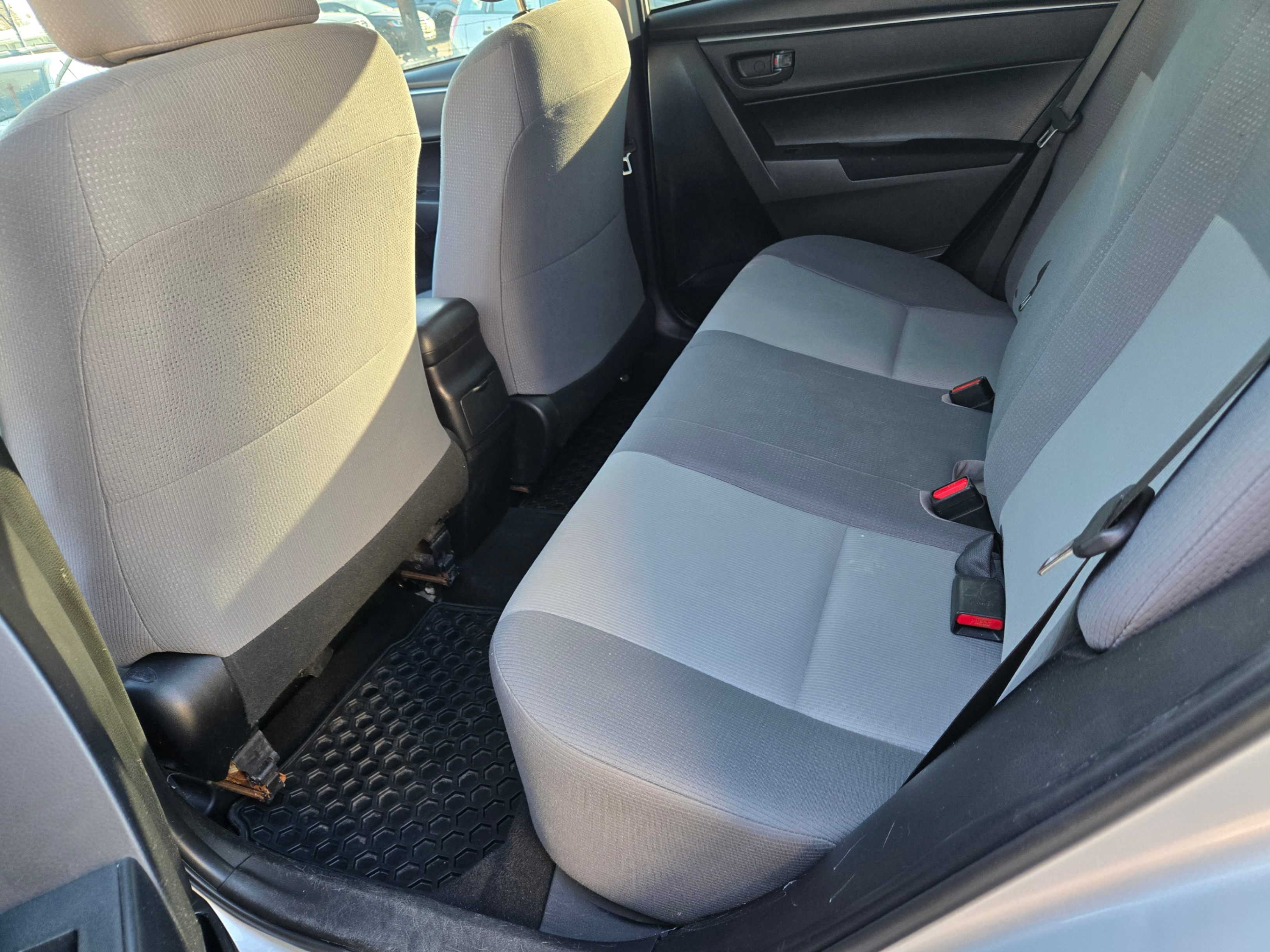 /hunsbroauto/2016-Toyota-Corolla-7777771195477079.jpg