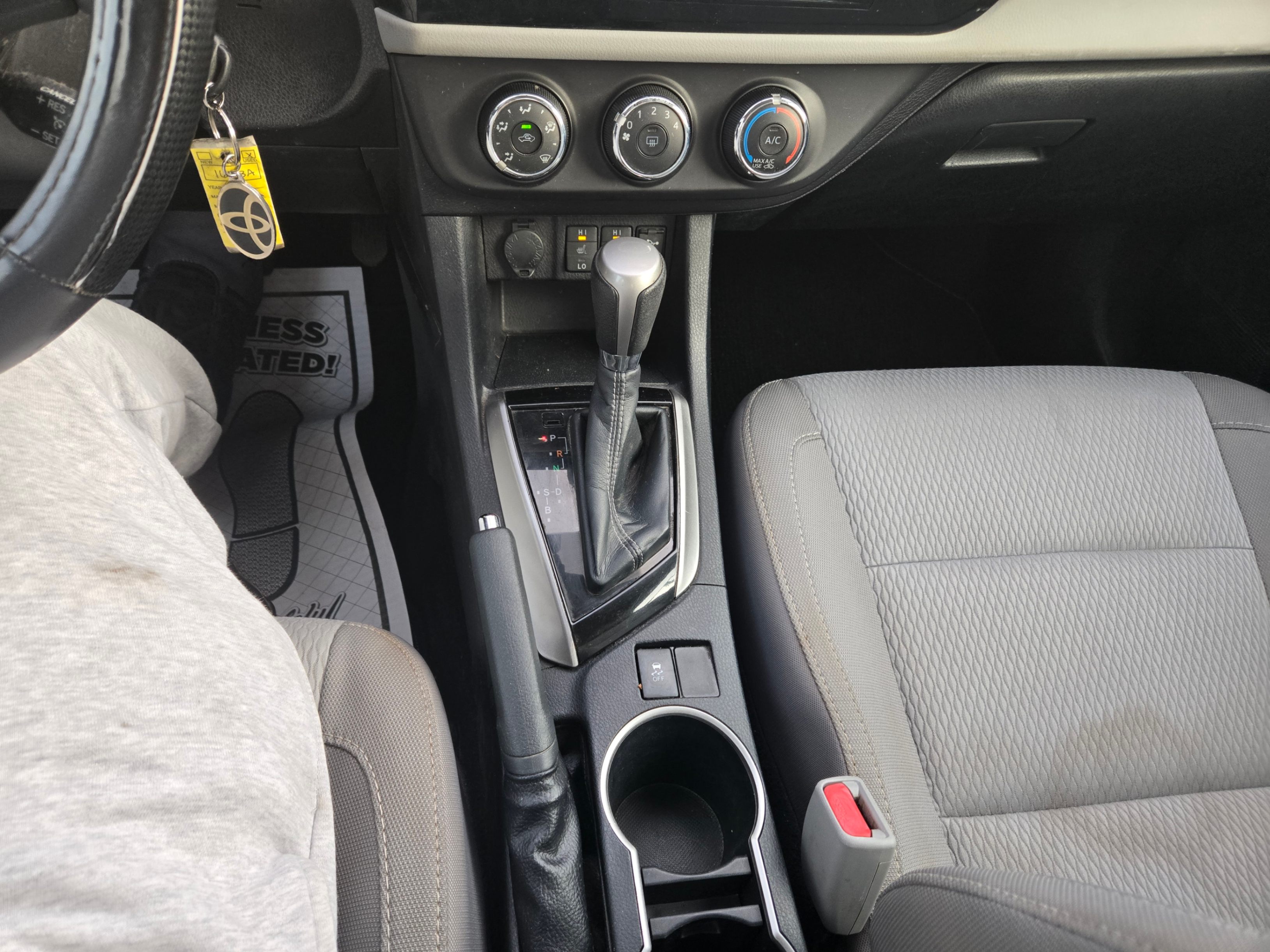 /hunsbroauto/2016-Toyota-Corolla-8720372171921842.jpg