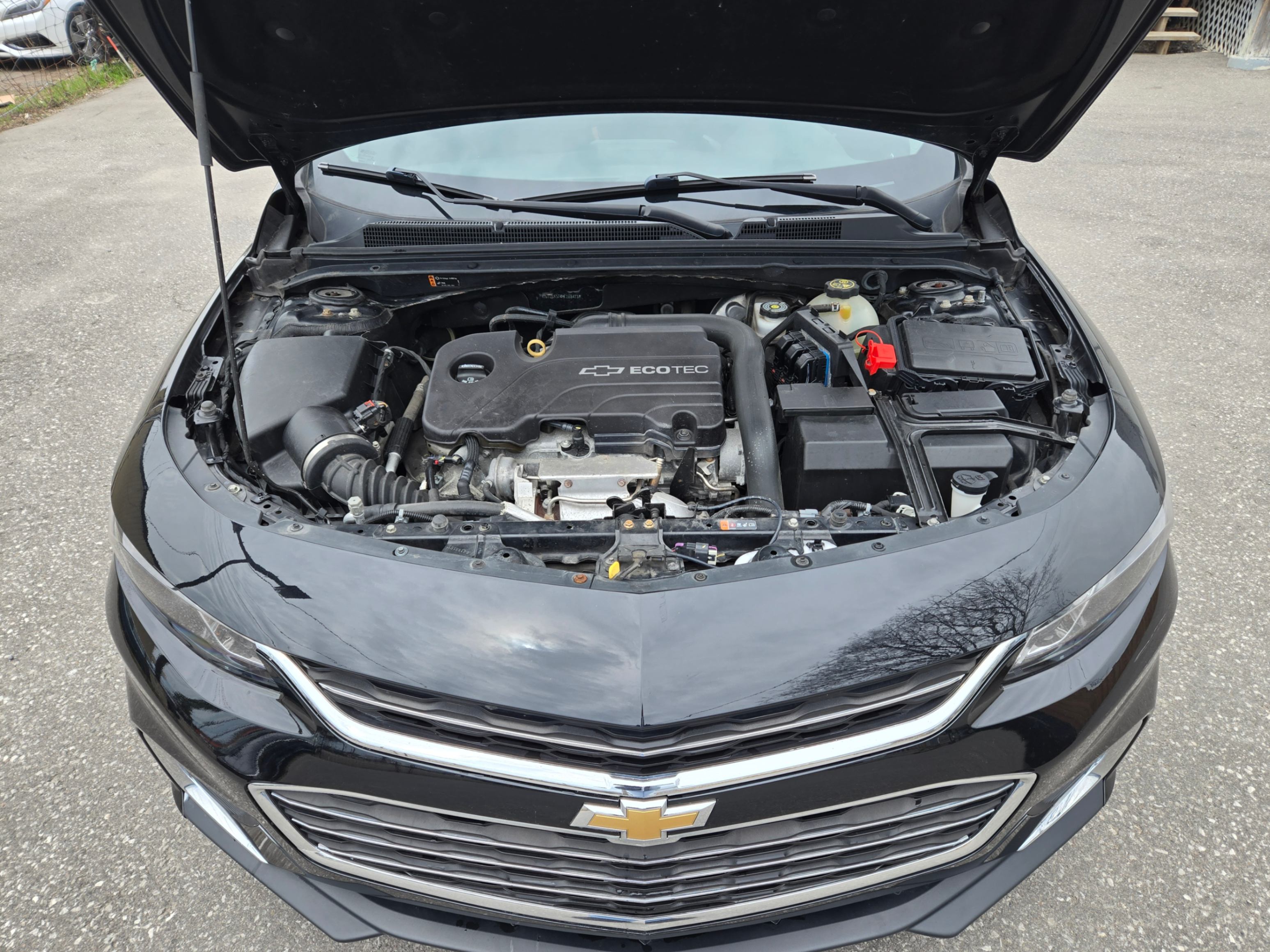 /hunsbroauto/2017-Chevrolet-Malibu-45765850562807064.jpg