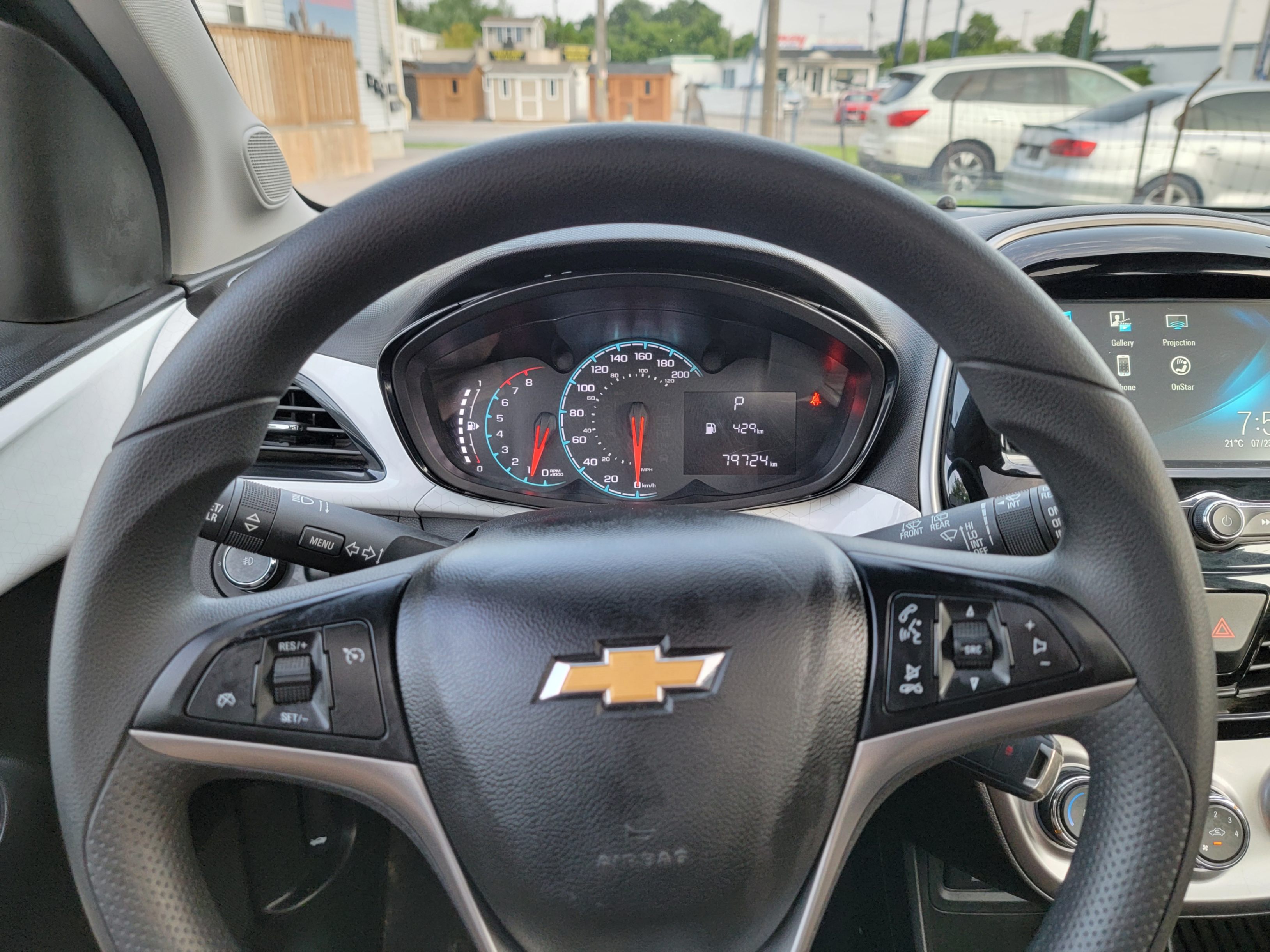 /hunsbroauto/2017-Chevrolet-Spark-15787876259980416.jpg