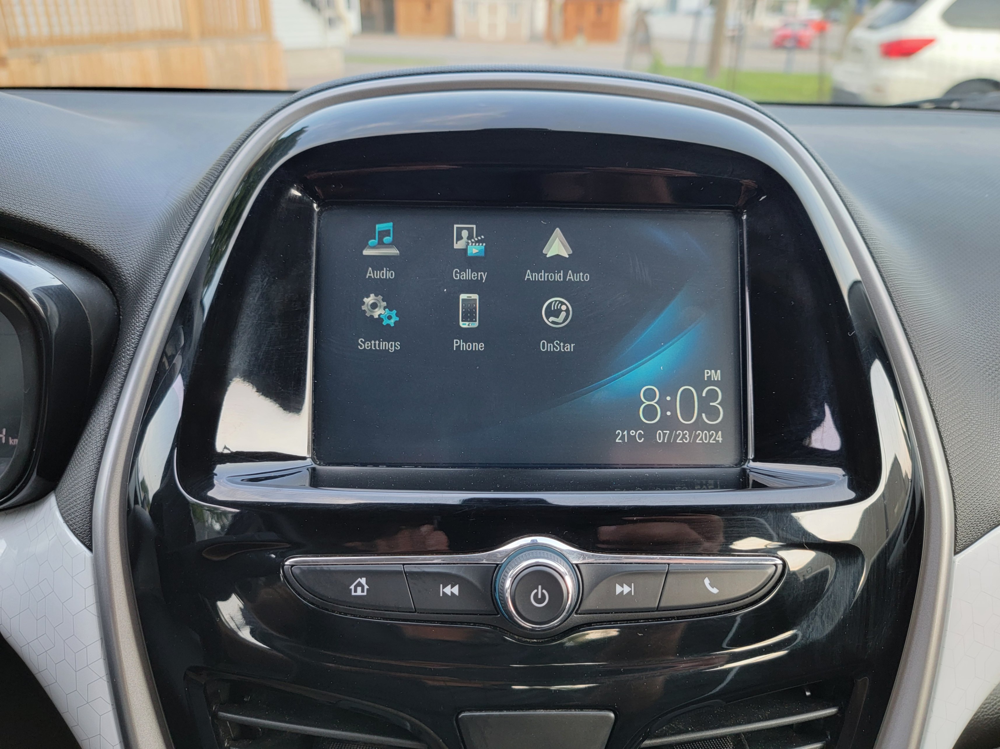 /hunsbroauto/2017-Chevrolet-Spark-6313438177910404.jpg