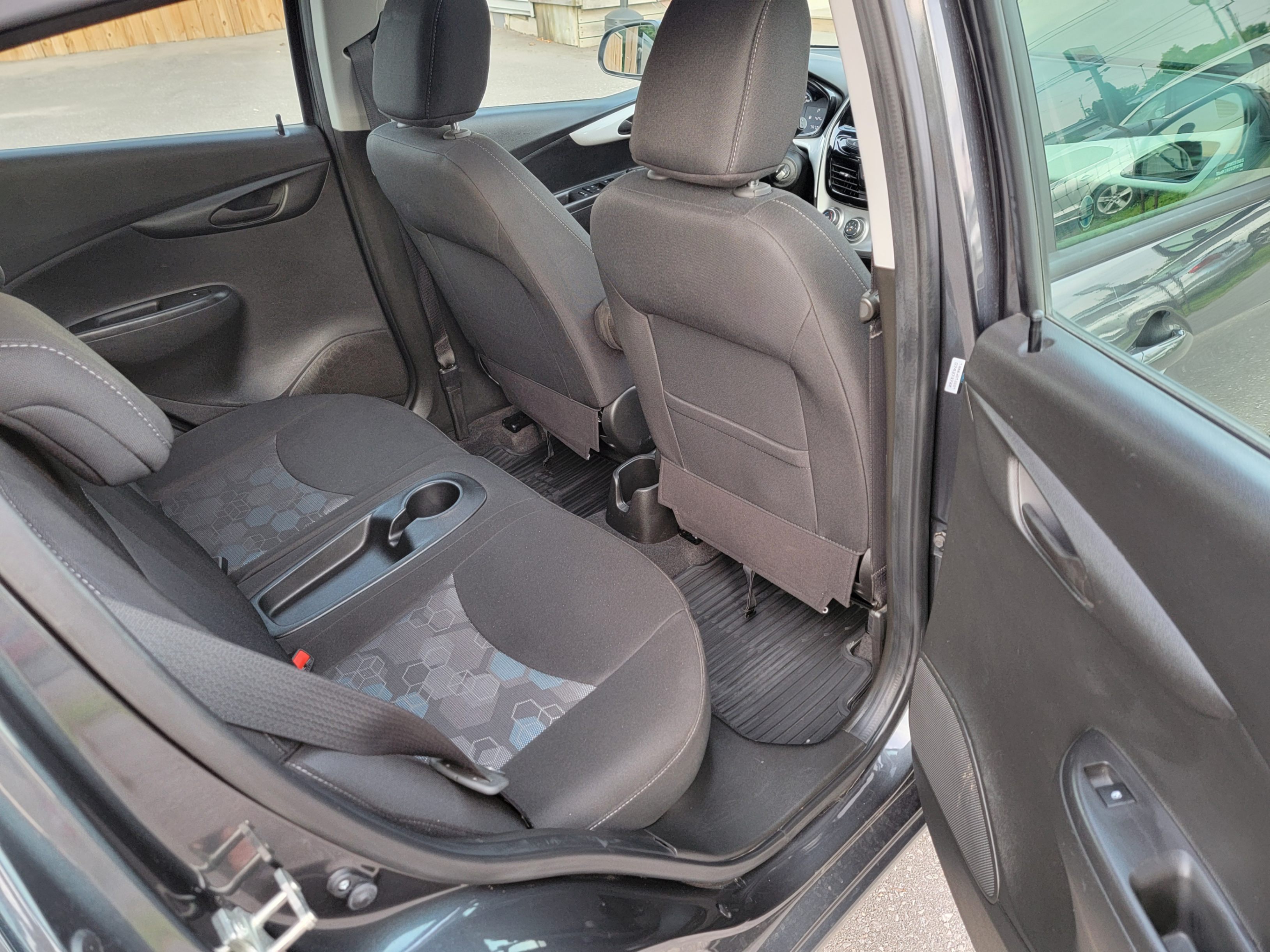 /hunsbroauto/2017-Chevrolet-Spark-7302174321916612.jpg