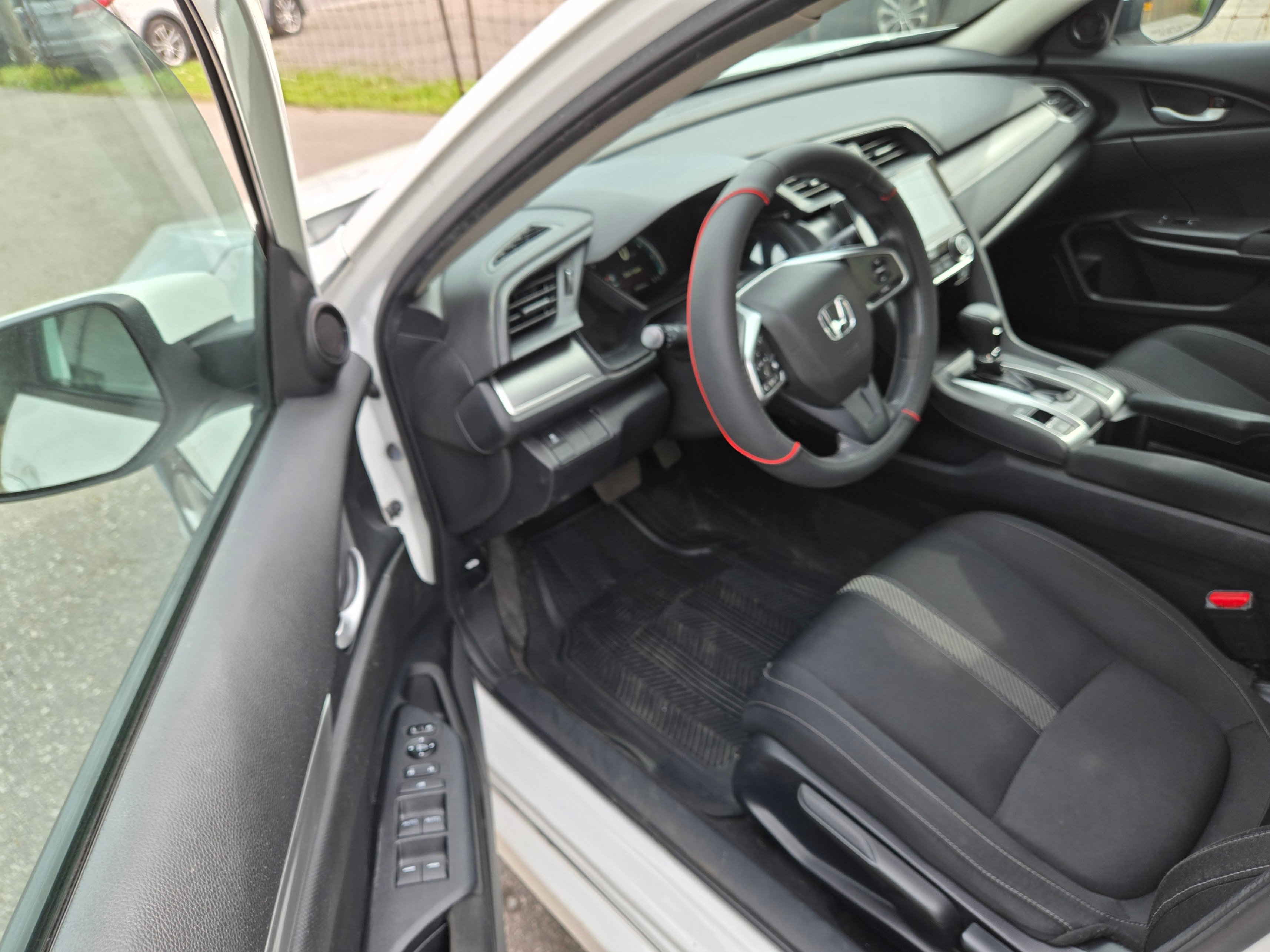 /hunsbroauto/2017-Honda-Civic-28433961497317983.jpg