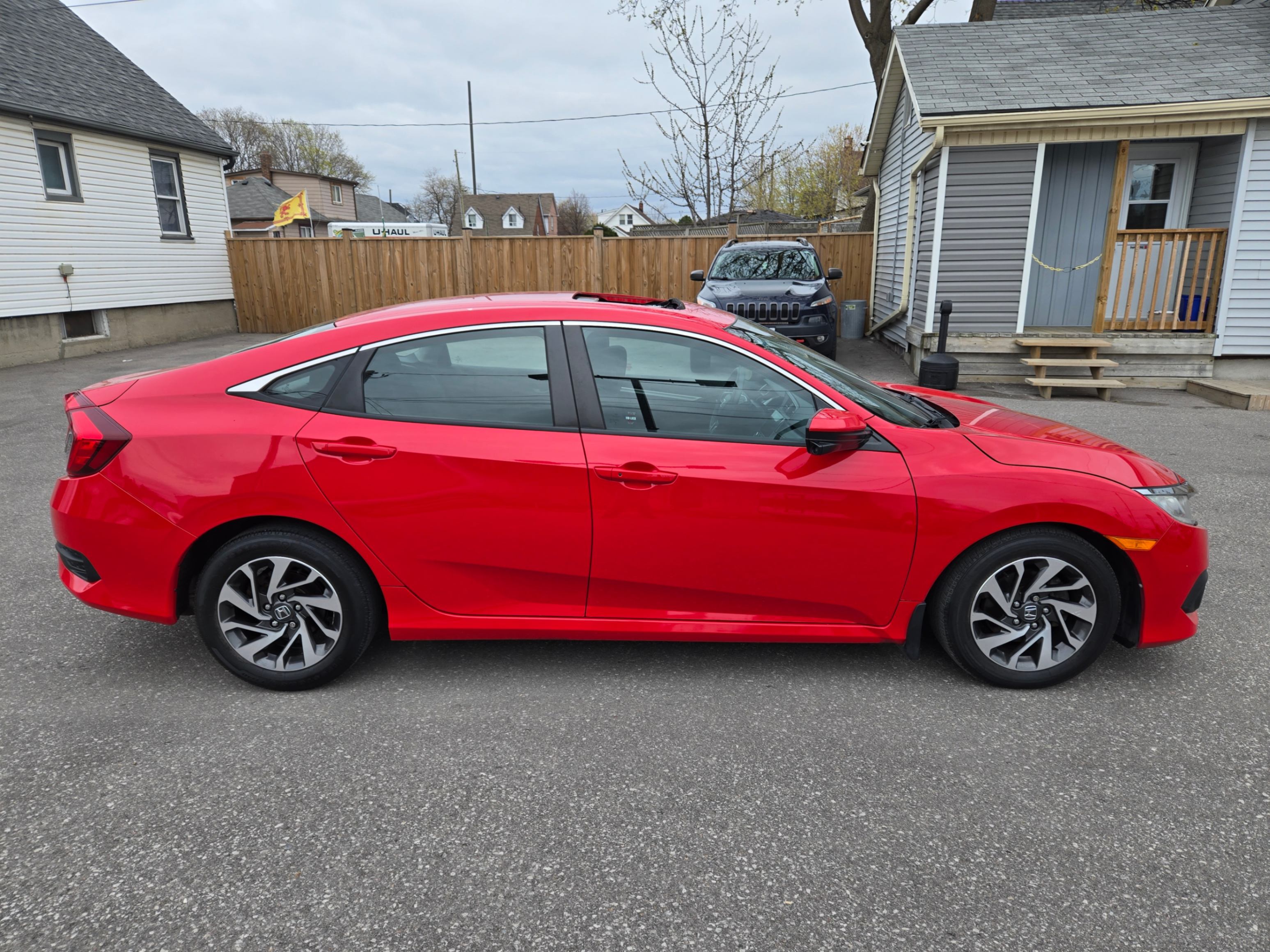 /hunsbroauto/2017-Honda-Civic-31862114034206335.jpg