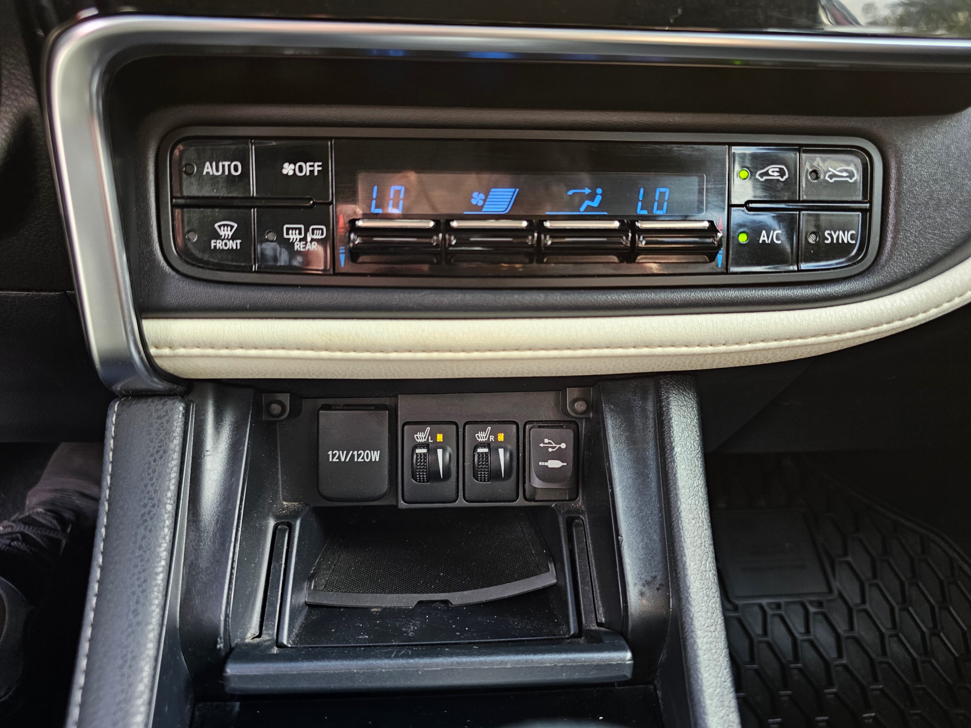 /hunsbroauto/2017-Toyota-CorollaiM-4422336285732511.jpg