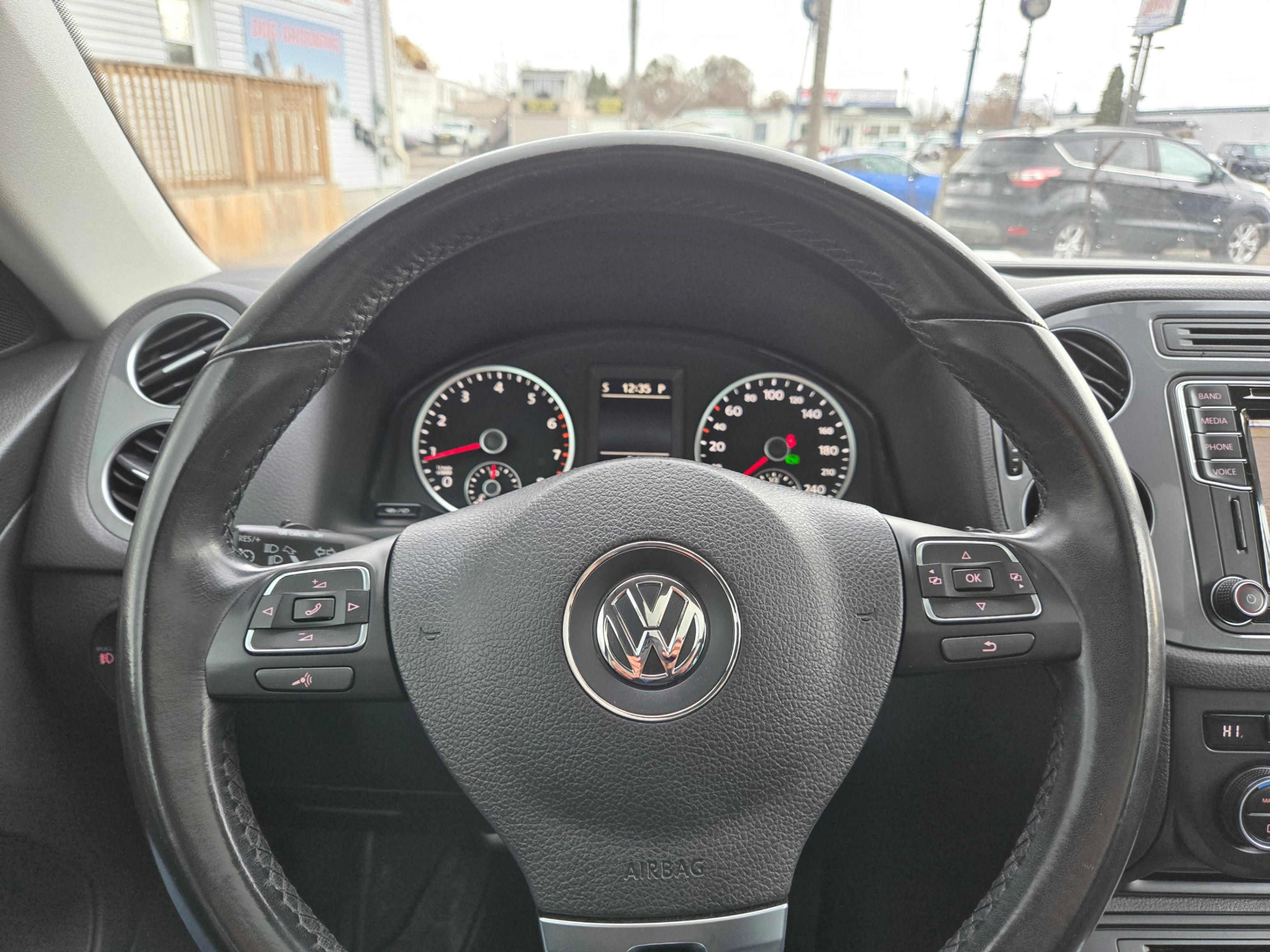 /hunsbroauto/2017-Volkswagen-Tiguan-18481209661169795.jpg