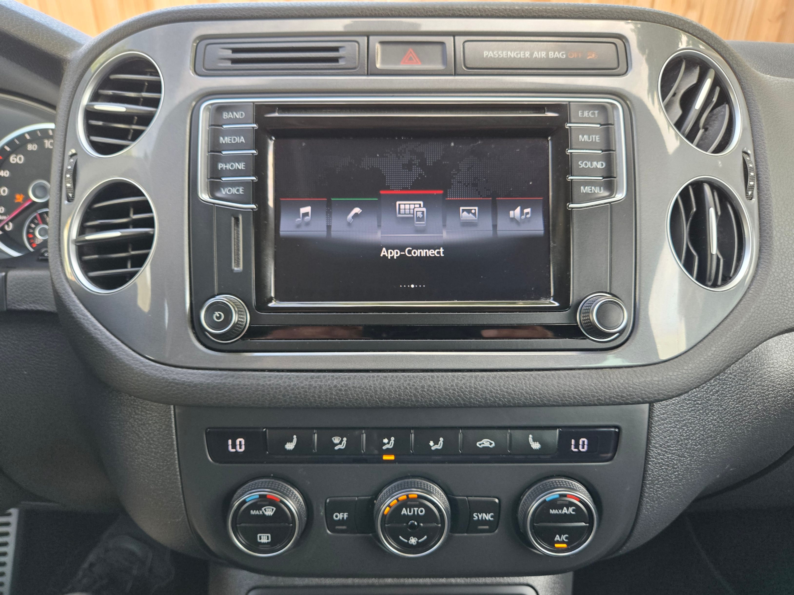 /hunsbroauto/2017-Volkswagen-Tiguan-915146938195817.jpg