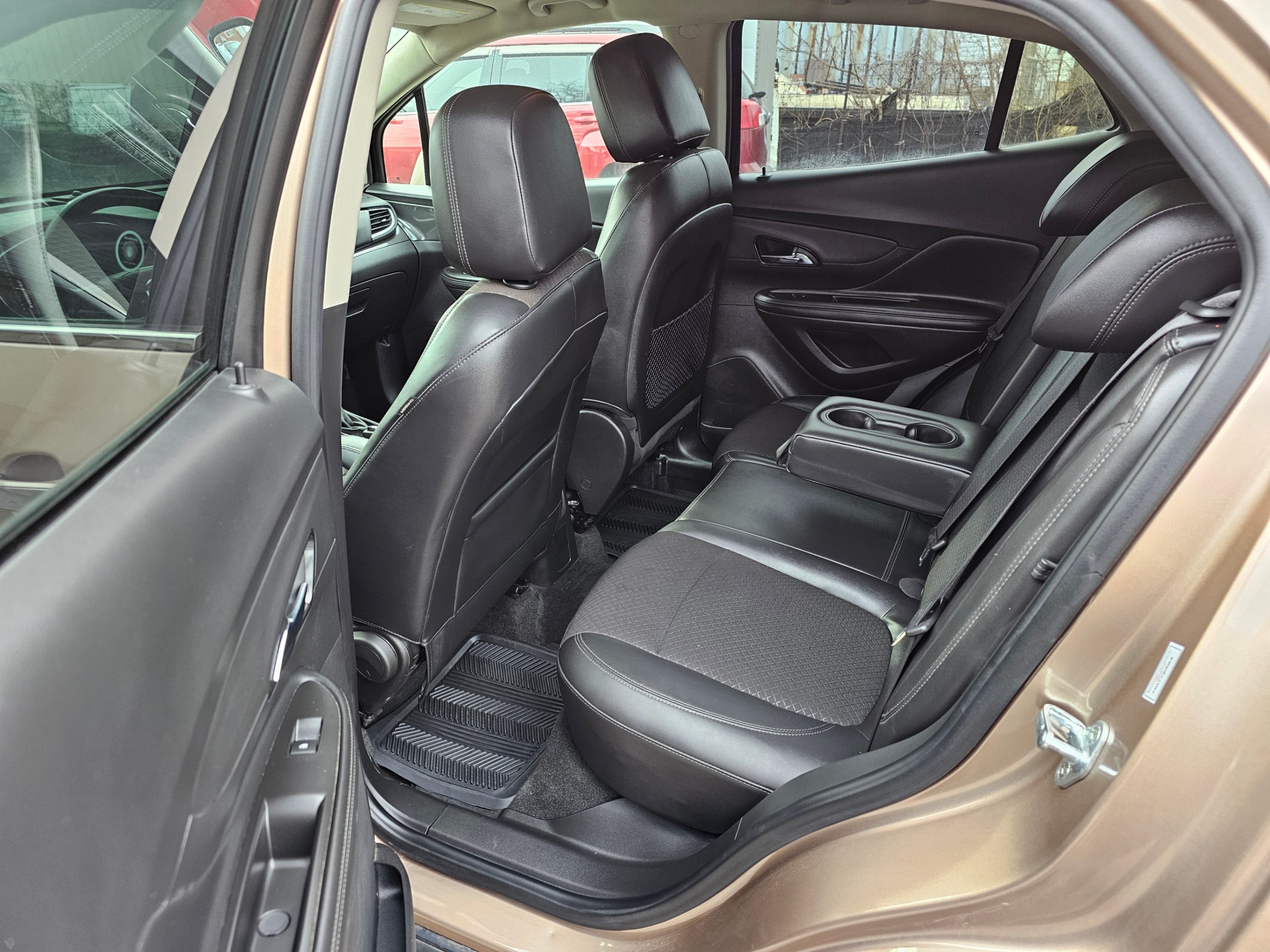 /hunsbroauto/2018-Buick-Encore-21649132086772083.jpg