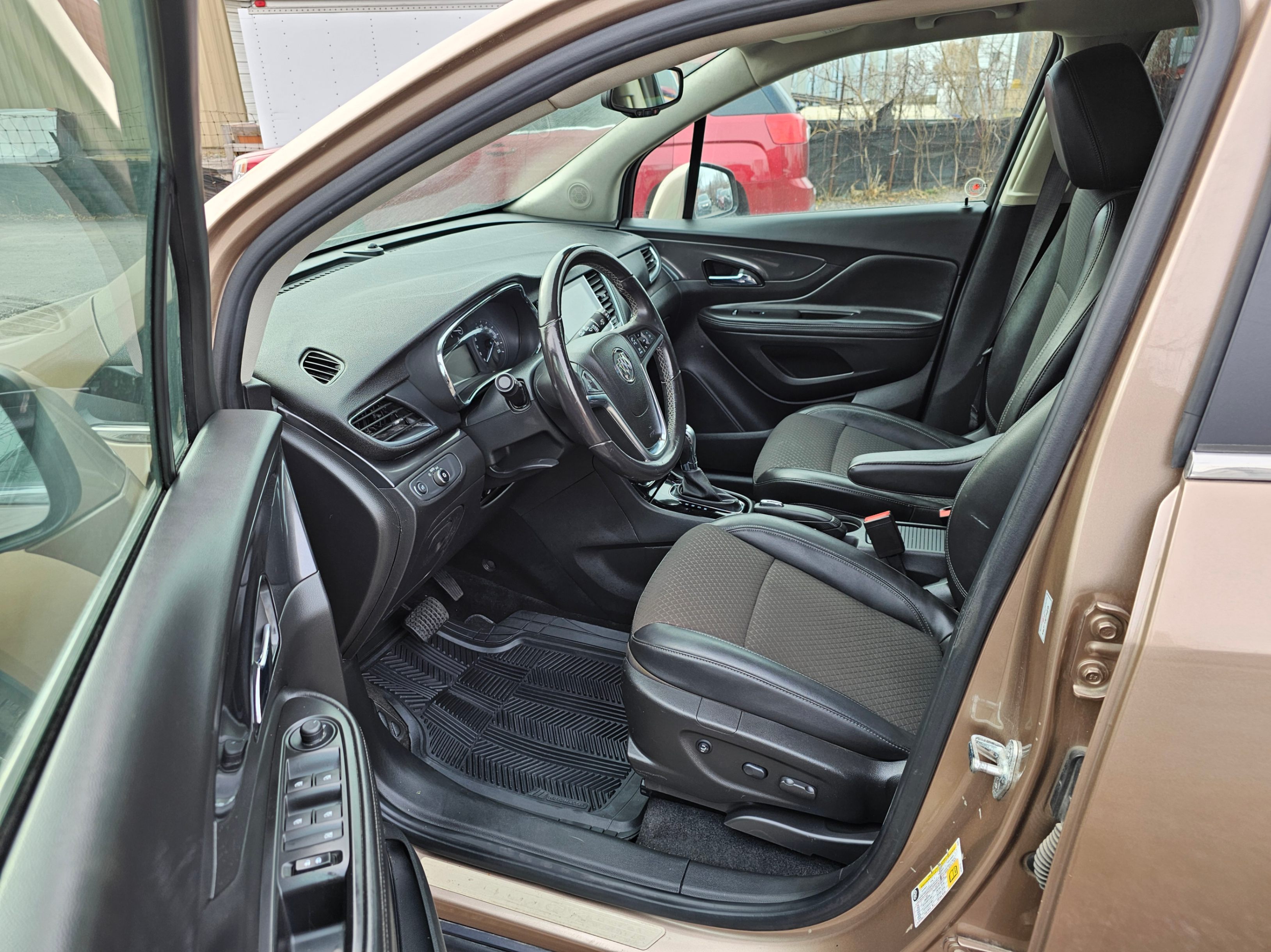 /hunsbroauto/2018-Buick-Encore-28014680341226894.jpg