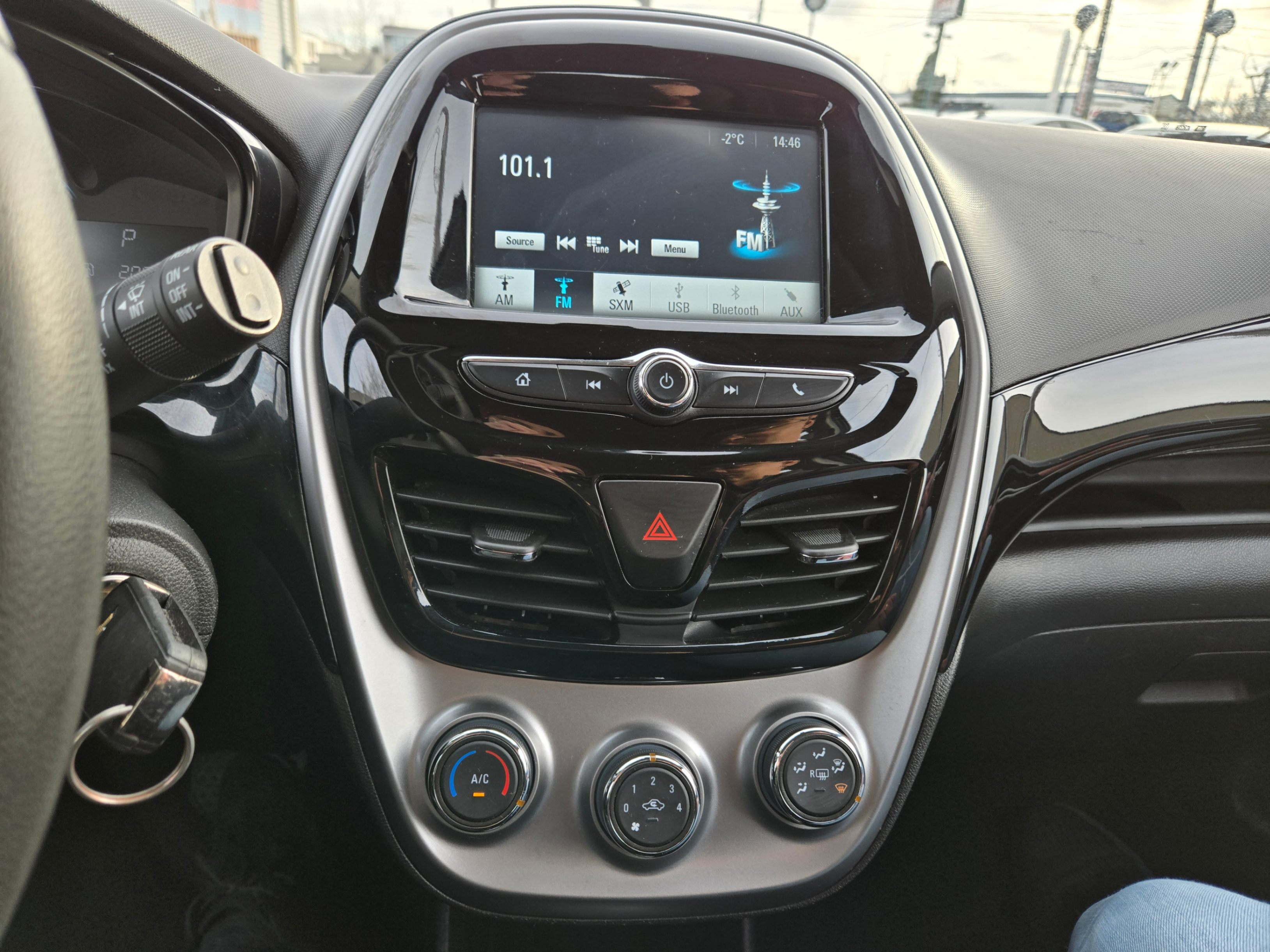 /hunsbroauto/2018-Chevrolet-Spark-35501369767371616.jpg