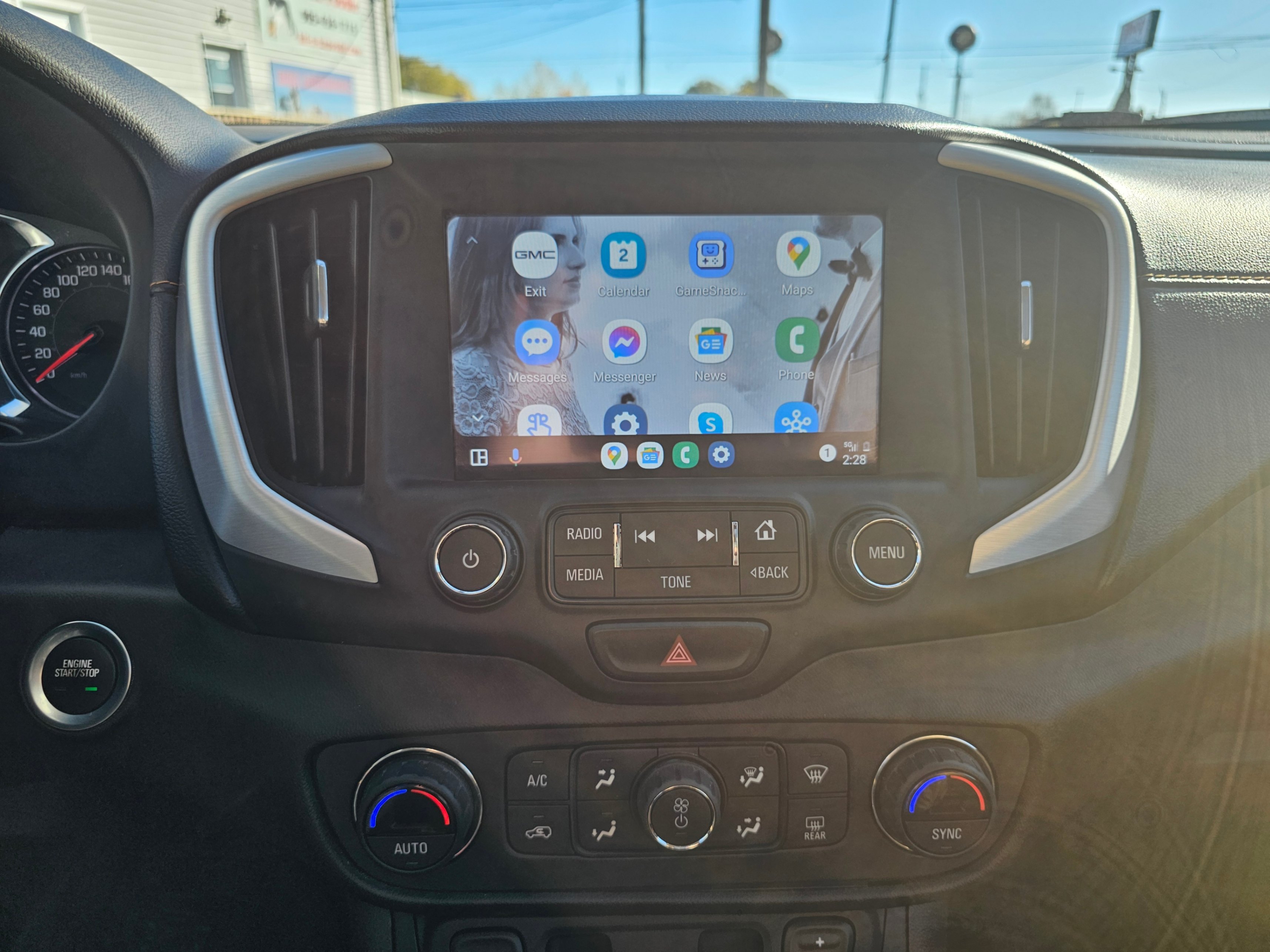 /hunsbroauto/2018-GMC-Terrain-3605683297502196.jpg