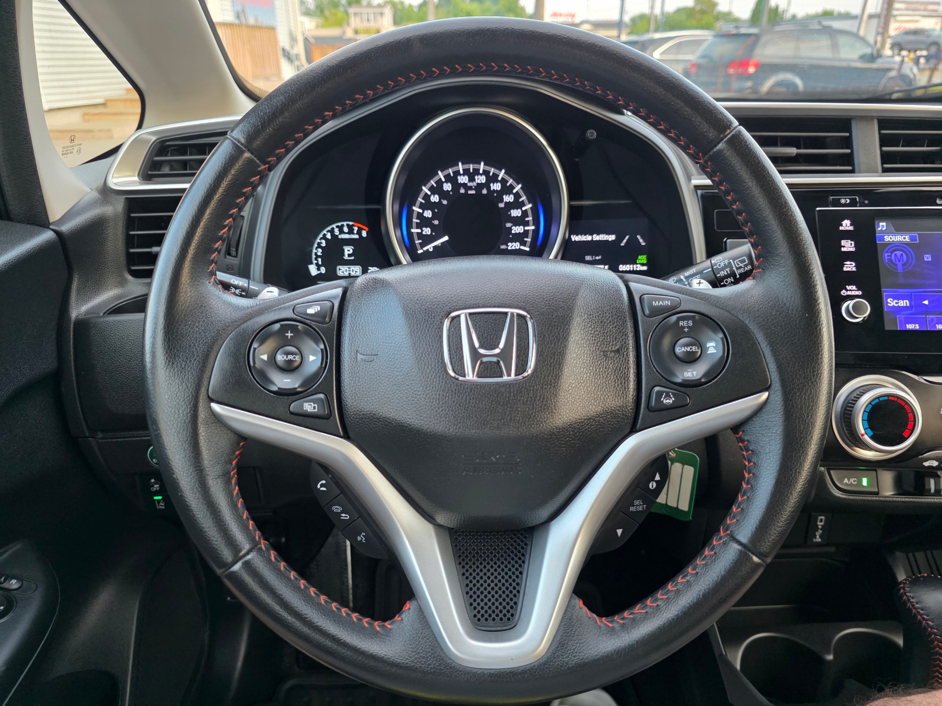 /hunsbroauto/2018-Honda-Fit-053426833000712826.jpg