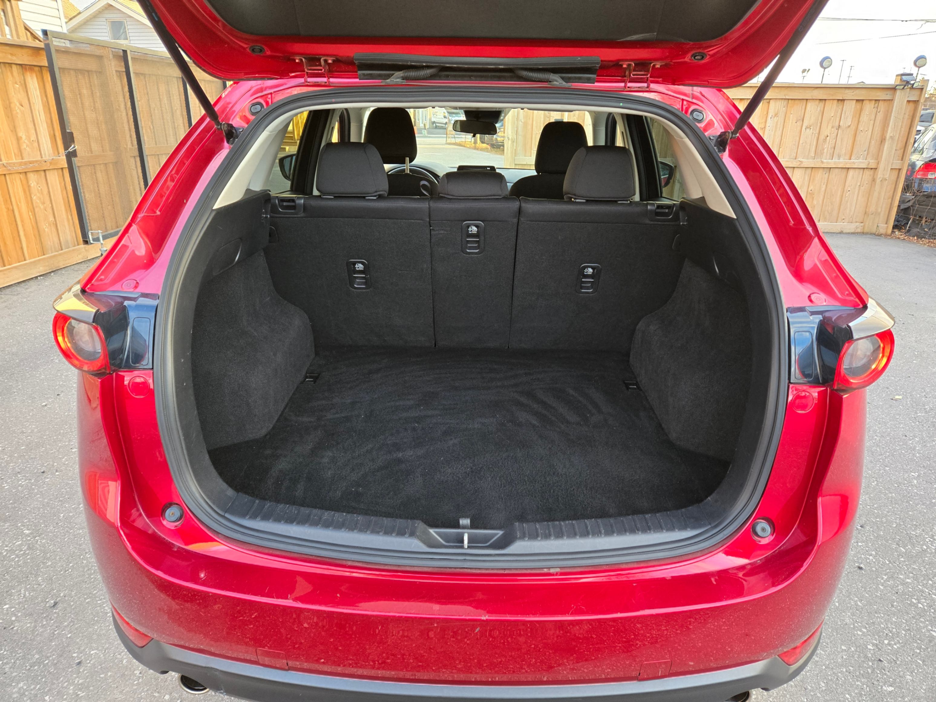 /hunsbroauto/2018-Mazda-CX-5-4937245372063812.jpg
