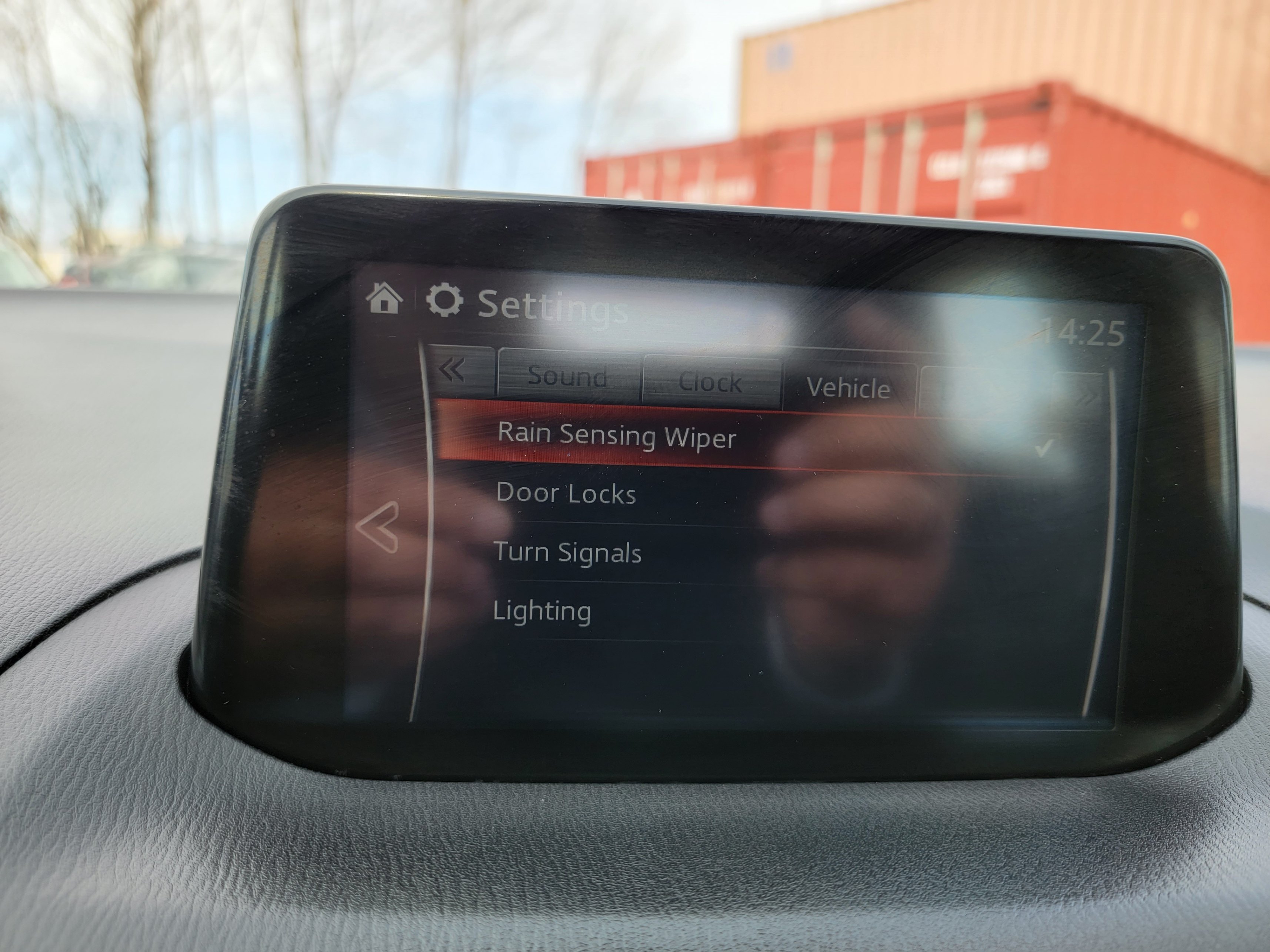 /hunsbroauto/2018-Mazda-Mazda3-7805198357049963.jpg