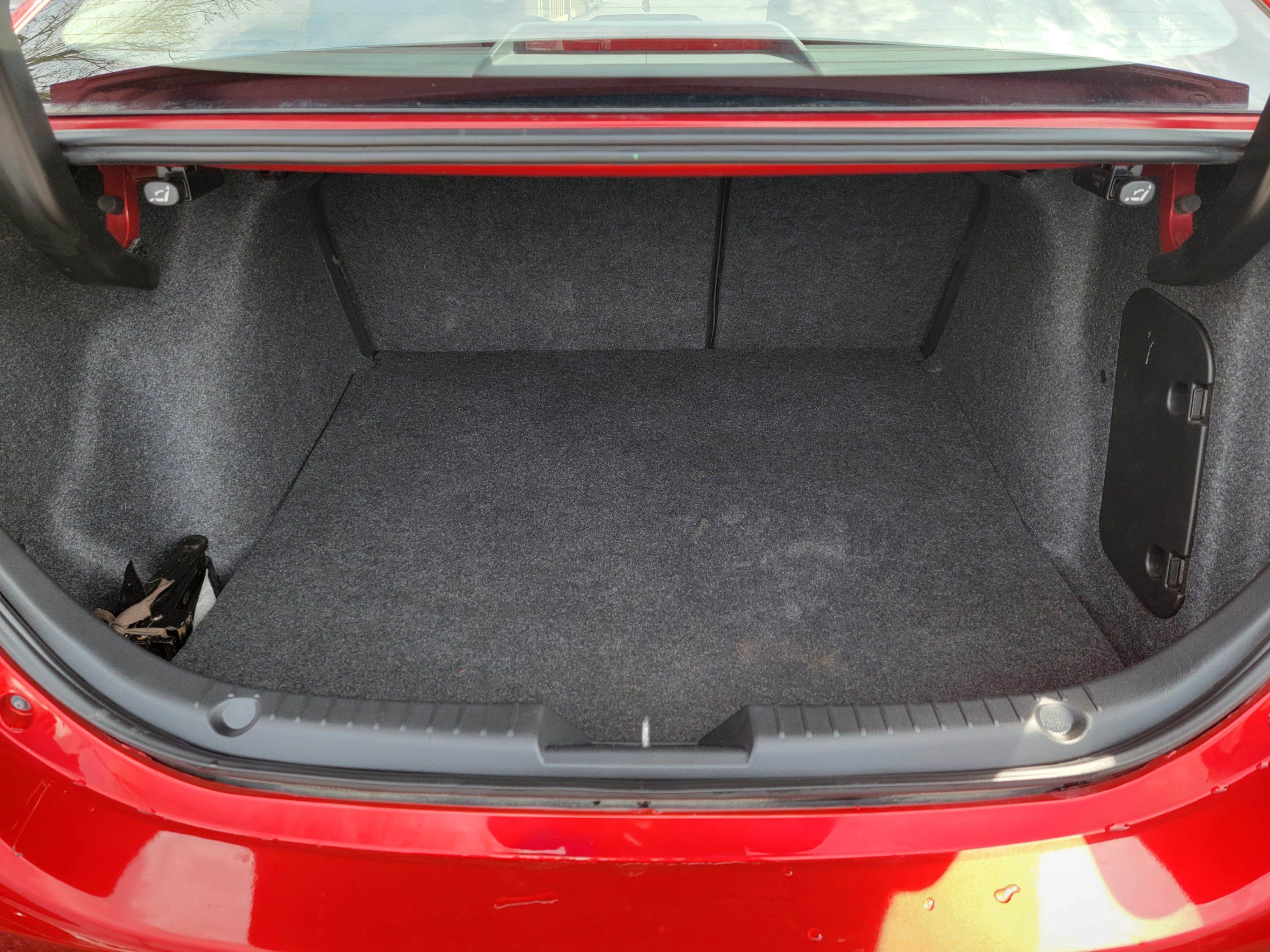 /hunsbroauto/2018-Mazda-Mazda3-9264682275253084.jpg