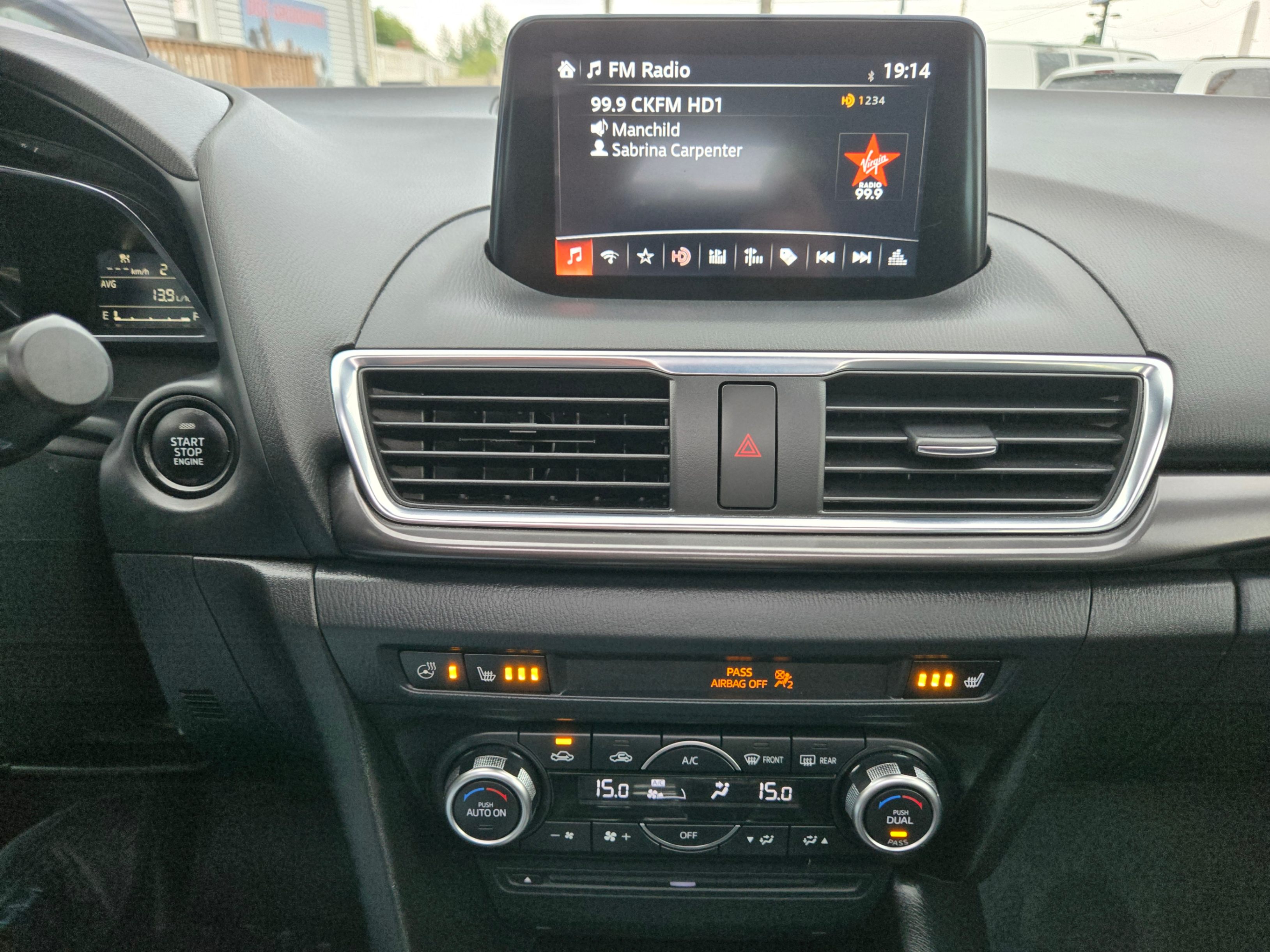 /hunsbroauto/2018-Mazda-Mazda3Sport-02808505884966661.jpg