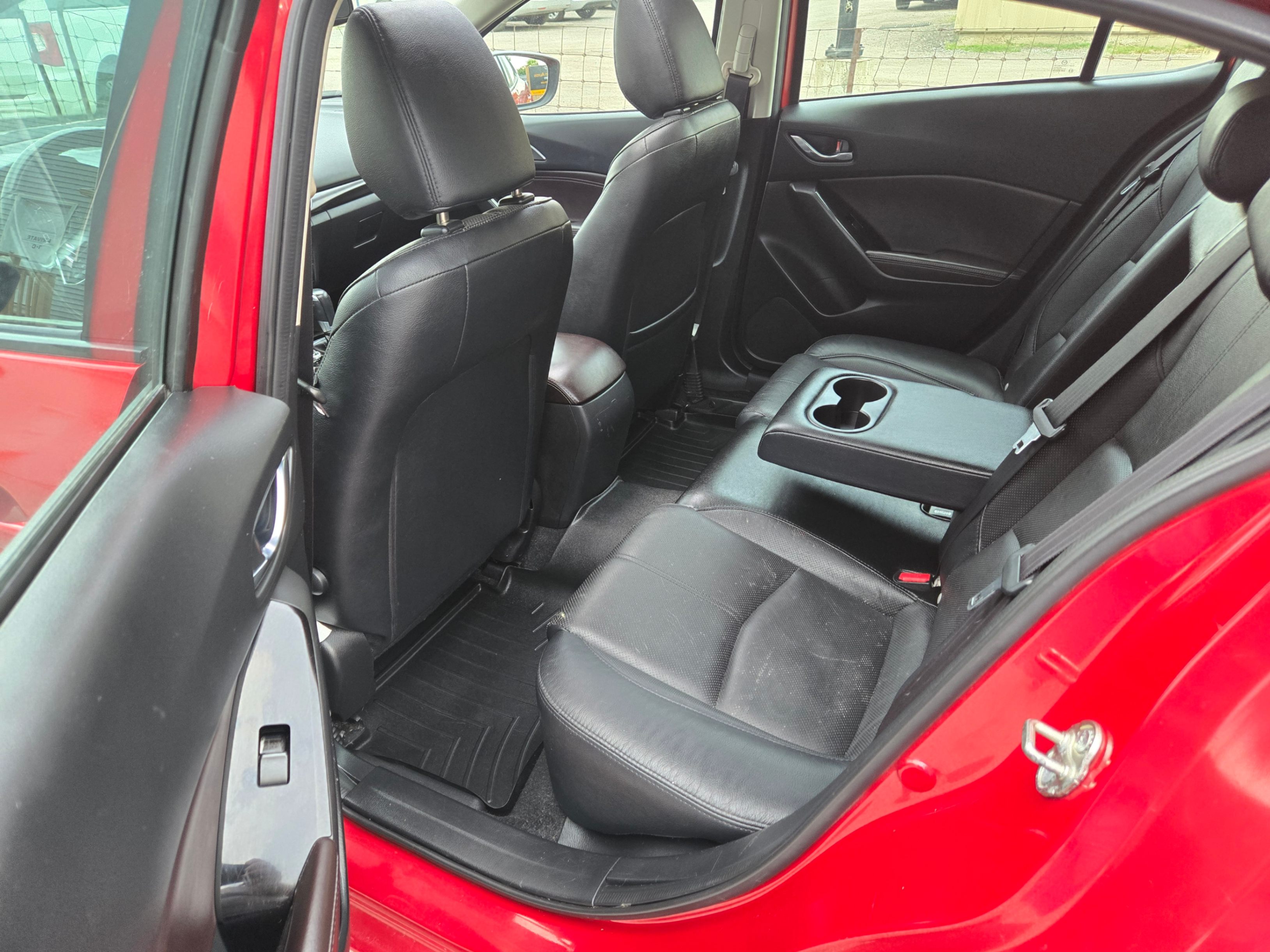 /hunsbroauto/2018-Mazda-Mazda3Sport-24373173501487022.jpg
