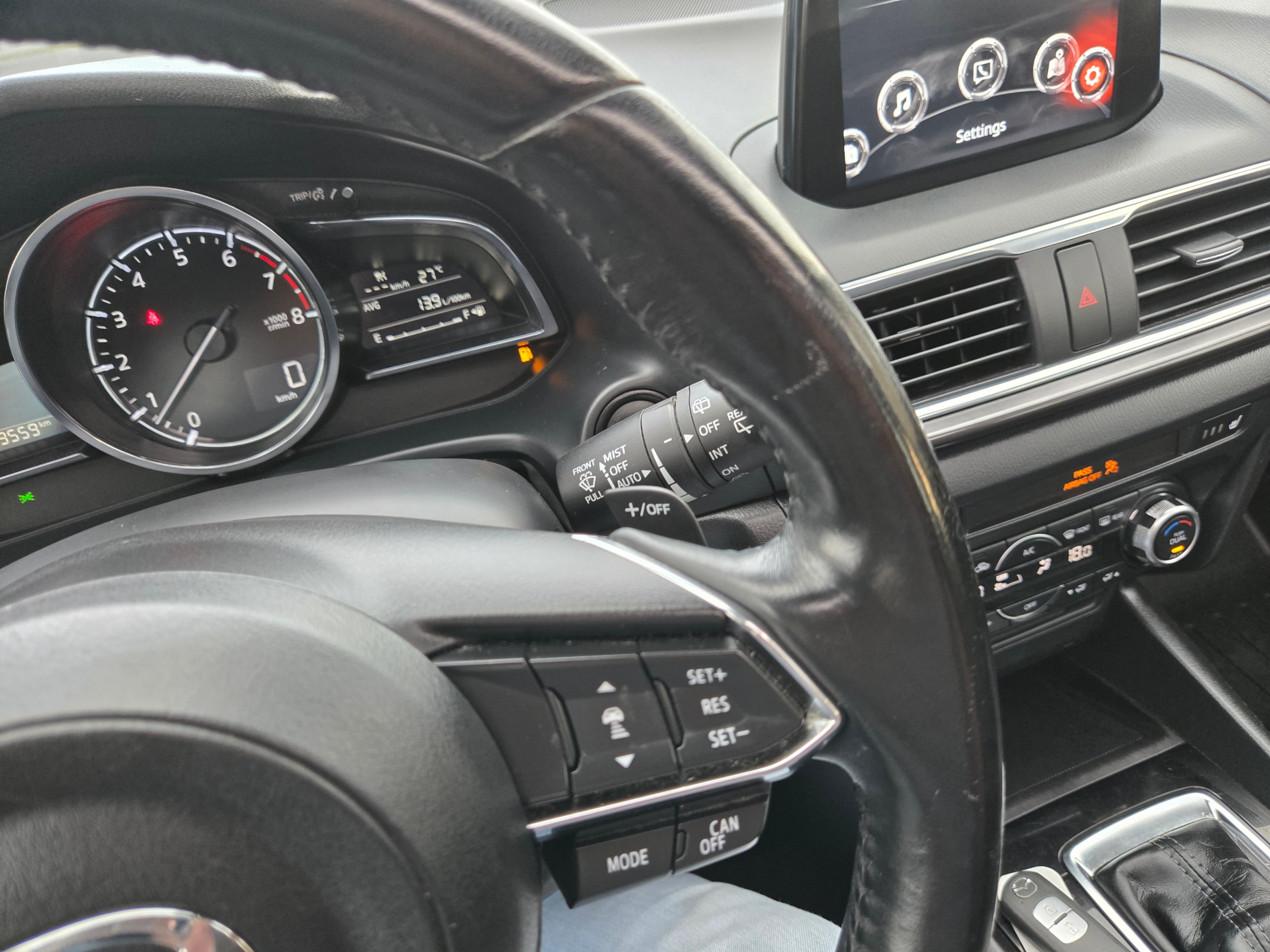 /hunsbroauto/2018-Mazda-Mazda3Sport-5519940862788562.jpg