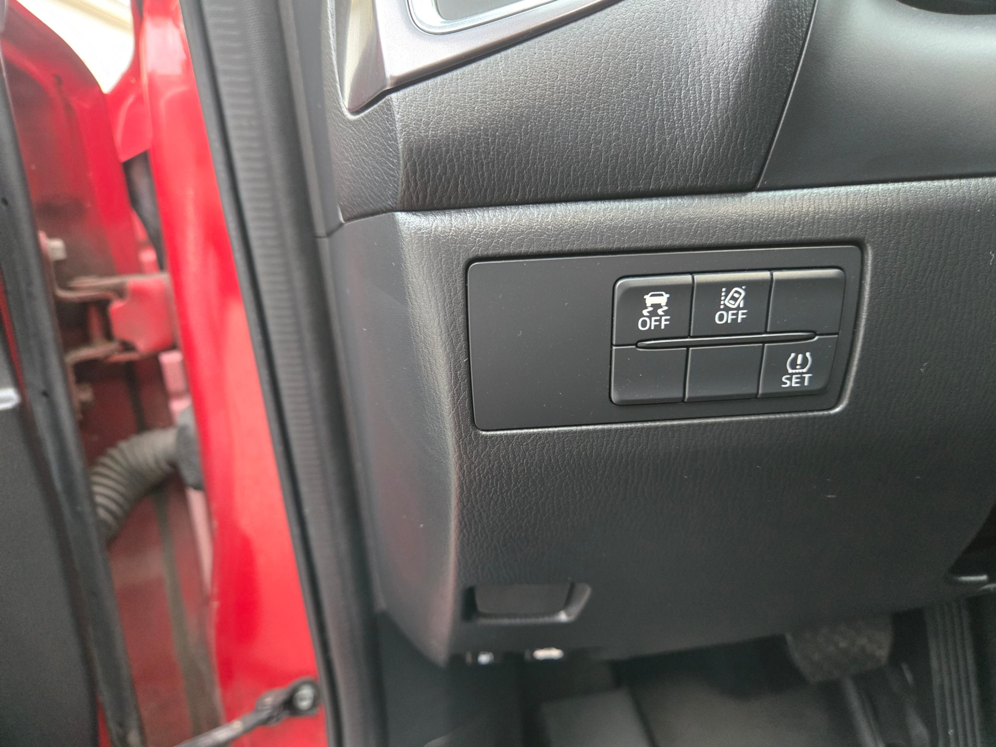 /hunsbroauto/2018-Mazda-Mazda3Sport-6325856825449279.jpg
