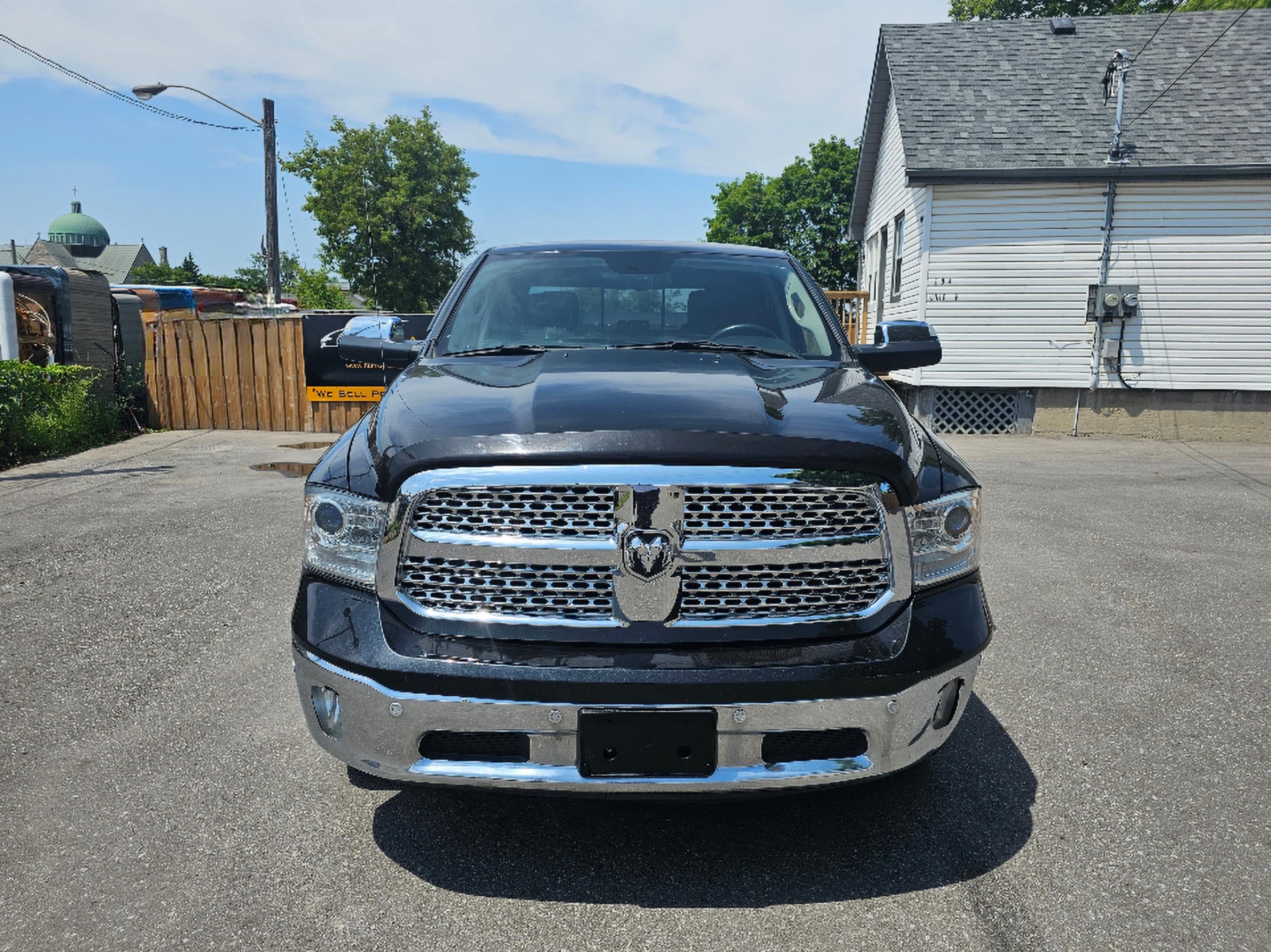 /hunsbroauto/2018-Ram-1500-010797630426232052.jpg