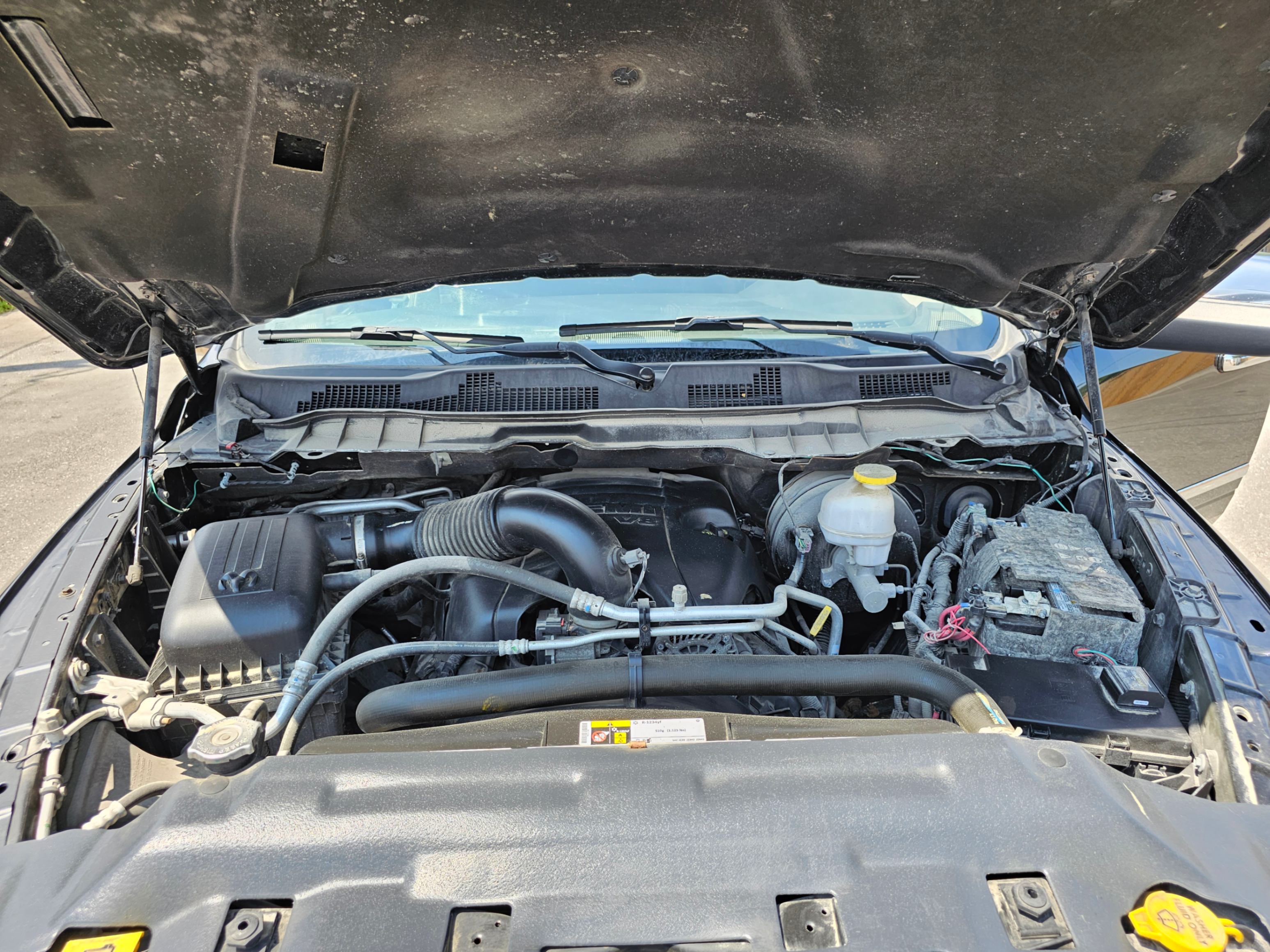 /hunsbroauto/2018-Ram-1500-4816137403137306.jpg