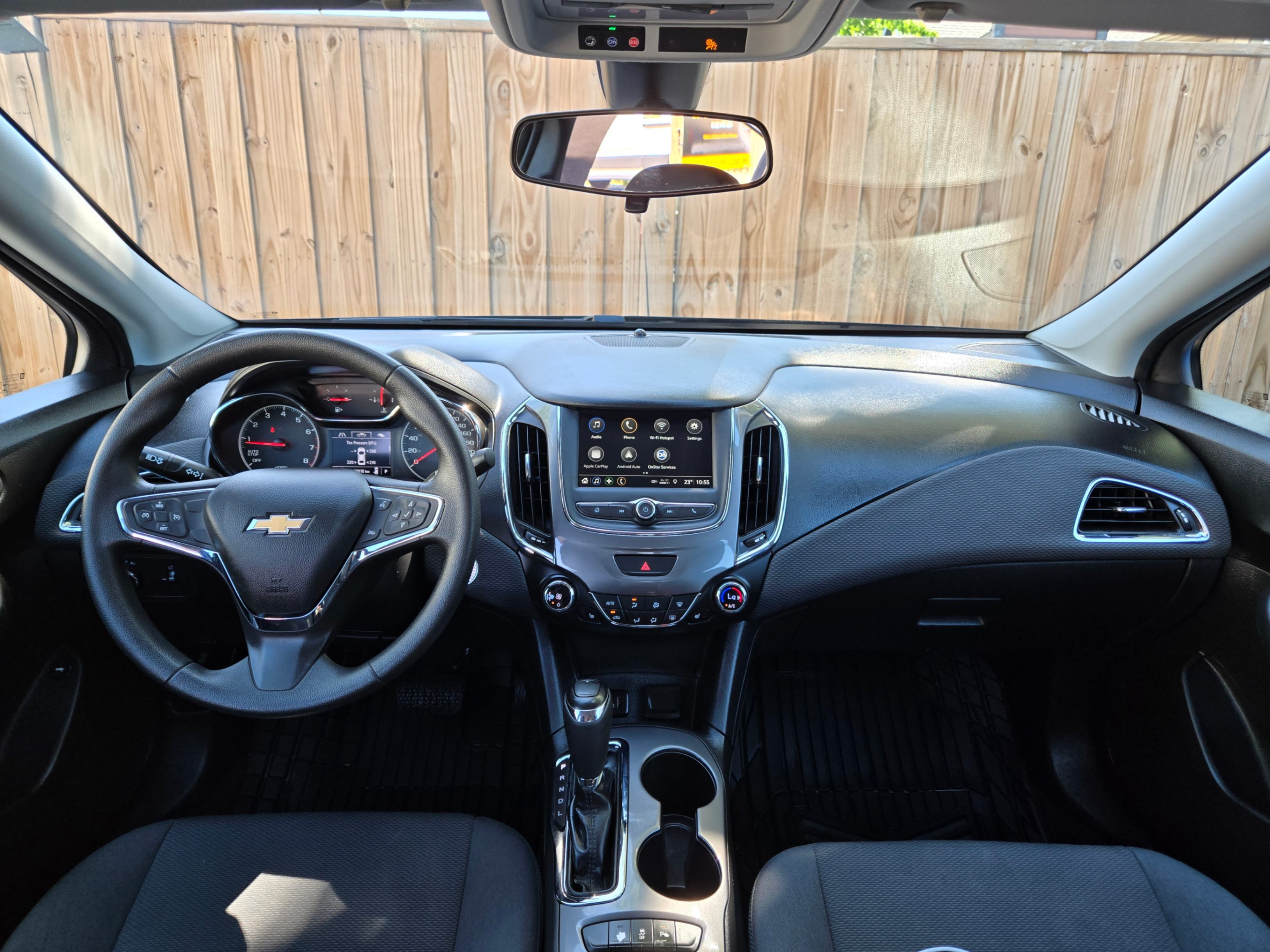 /hunsbroauto/2019-Chevrolet-Cruze-11295930236018092.jpg