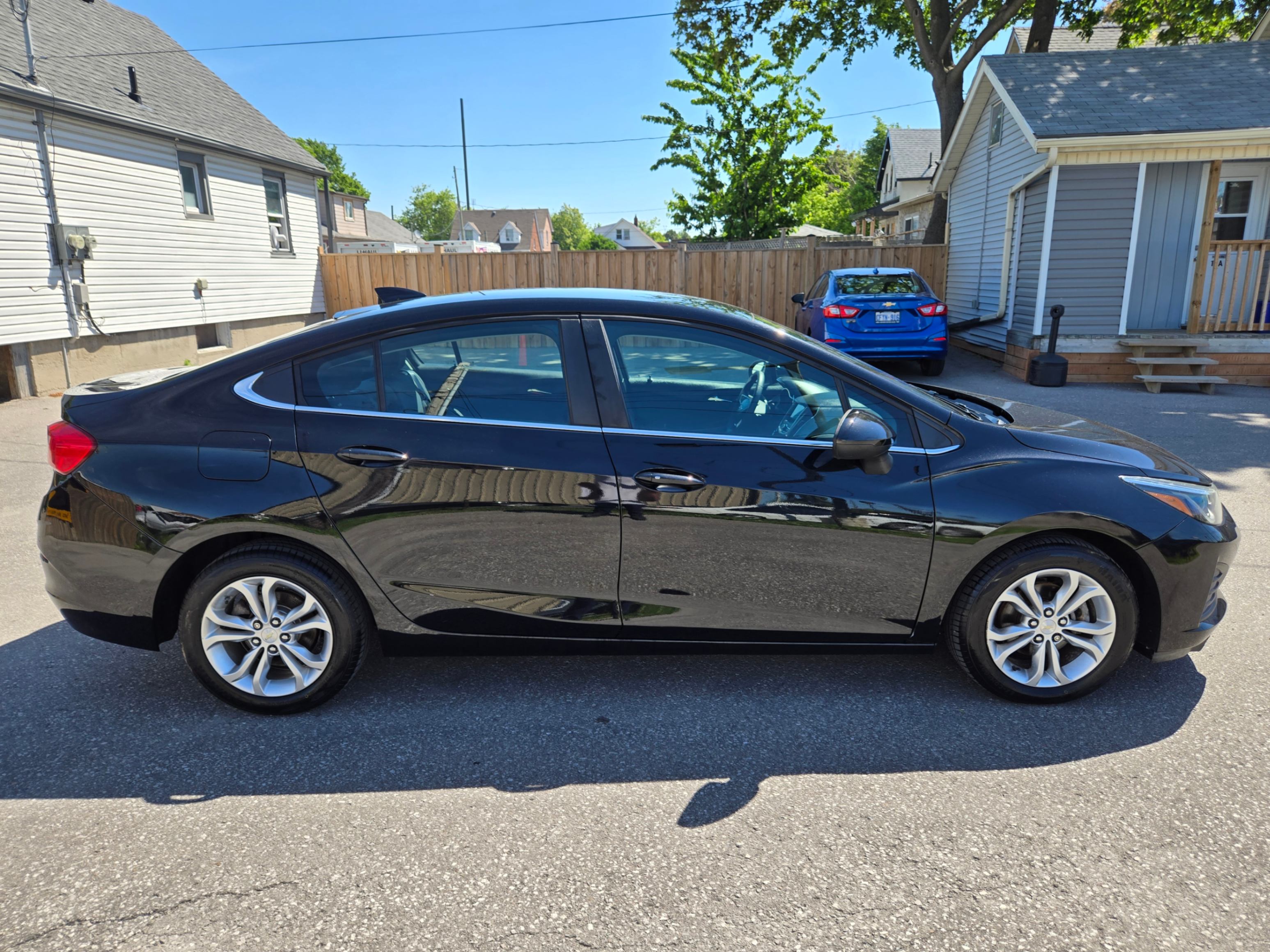 /hunsbroauto/2019-Chevrolet-Cruze-6366783113580974.jpg