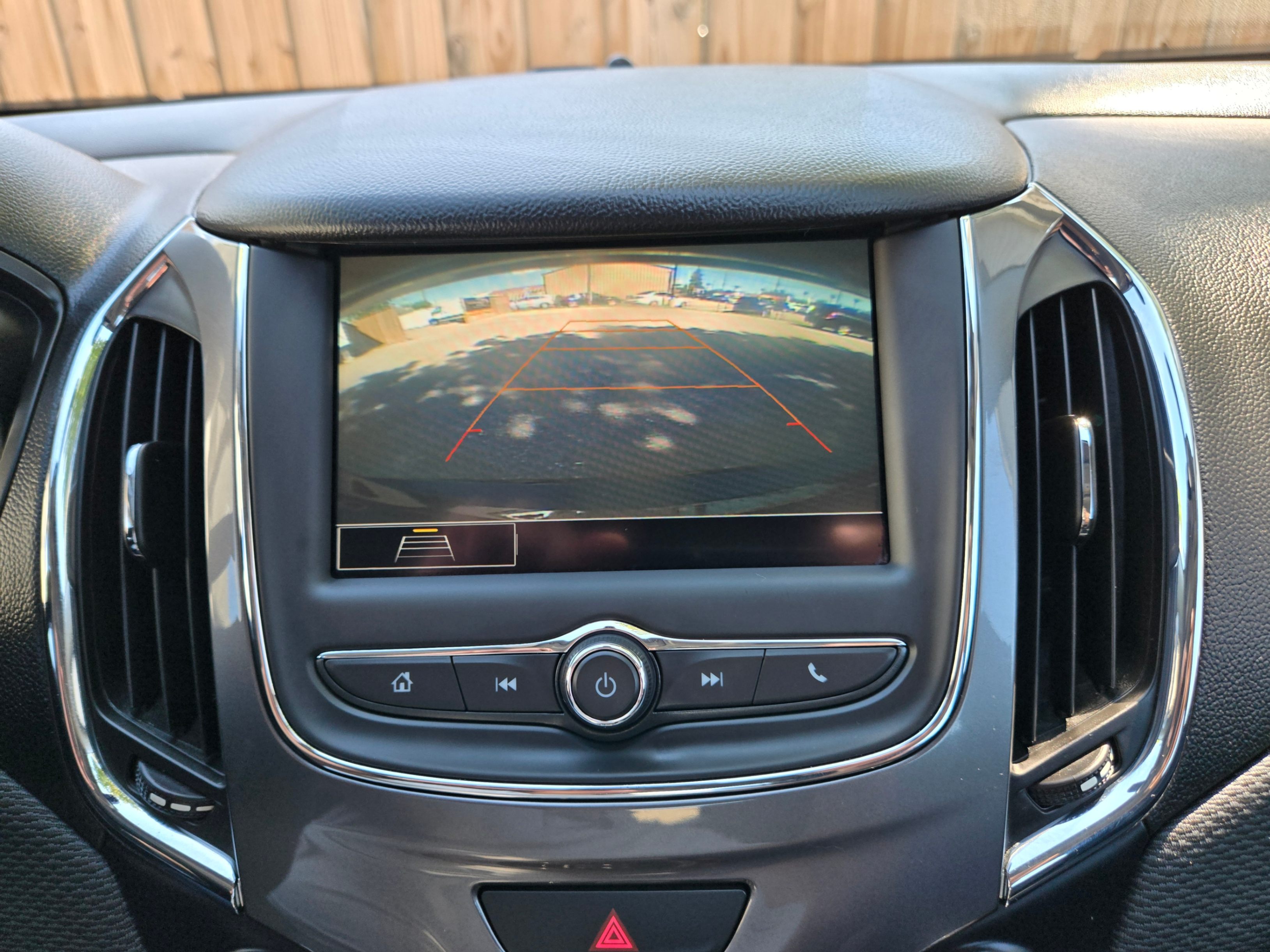/hunsbroauto/2019-Chevrolet-Cruze-6572862423938479.jpg