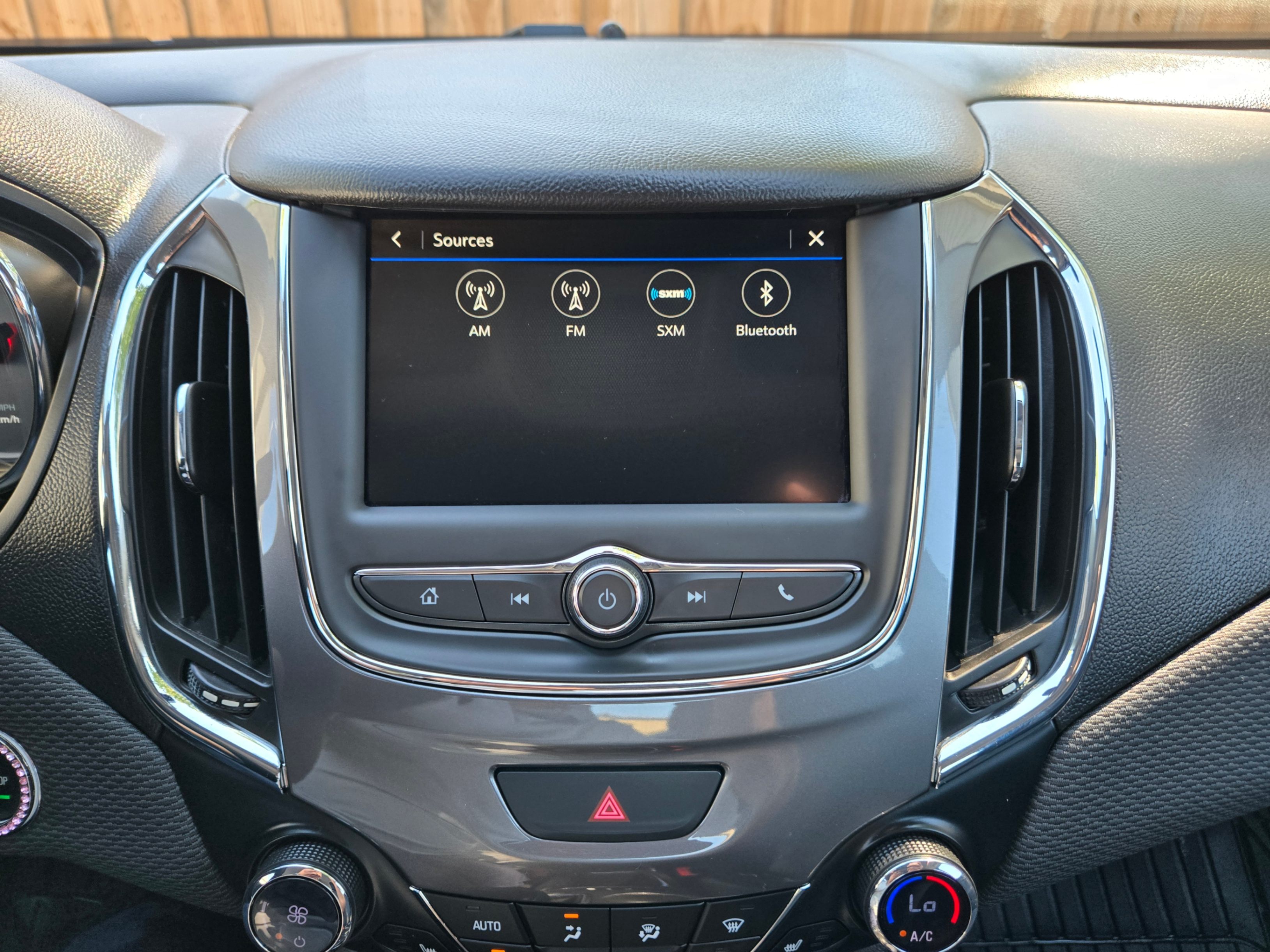 /hunsbroauto/2019-Chevrolet-Cruze-8863019308269353.jpg