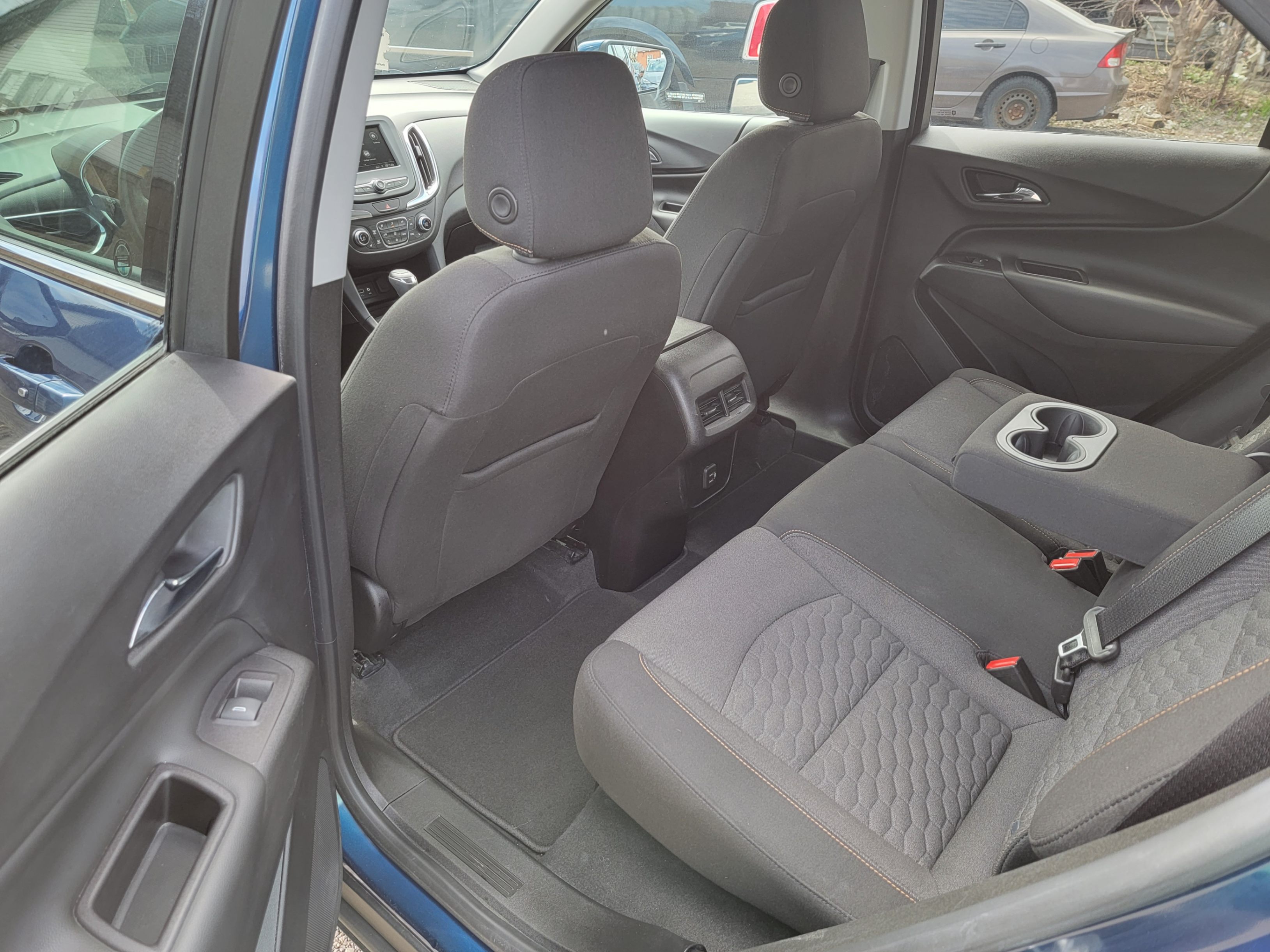 /hunsbroauto/2019-Chevrolet-Equinox-5452374391966426.jpg
