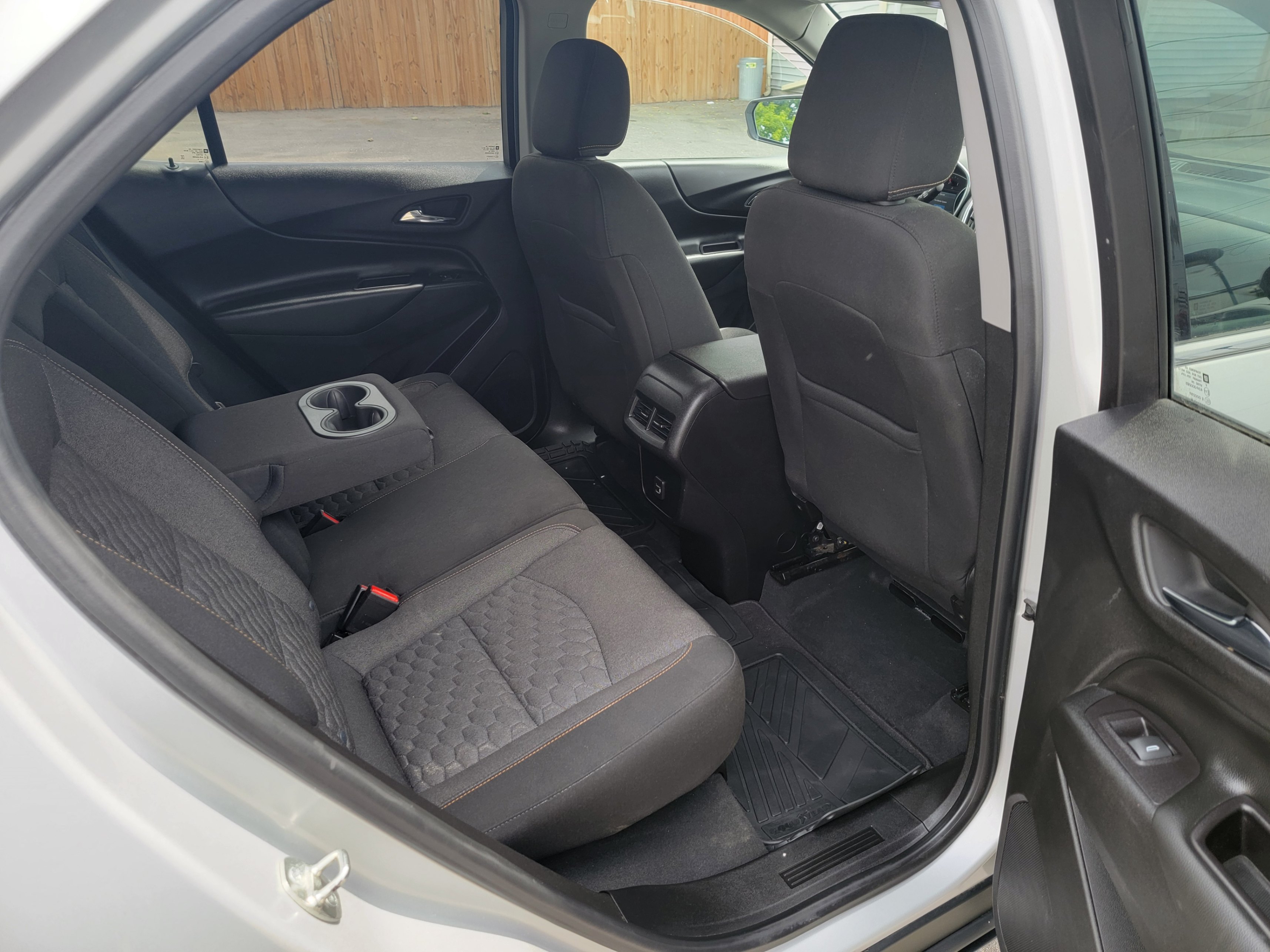 /hunsbroauto/2019-Chevrolet-Equinox-7083047751875498.jpg