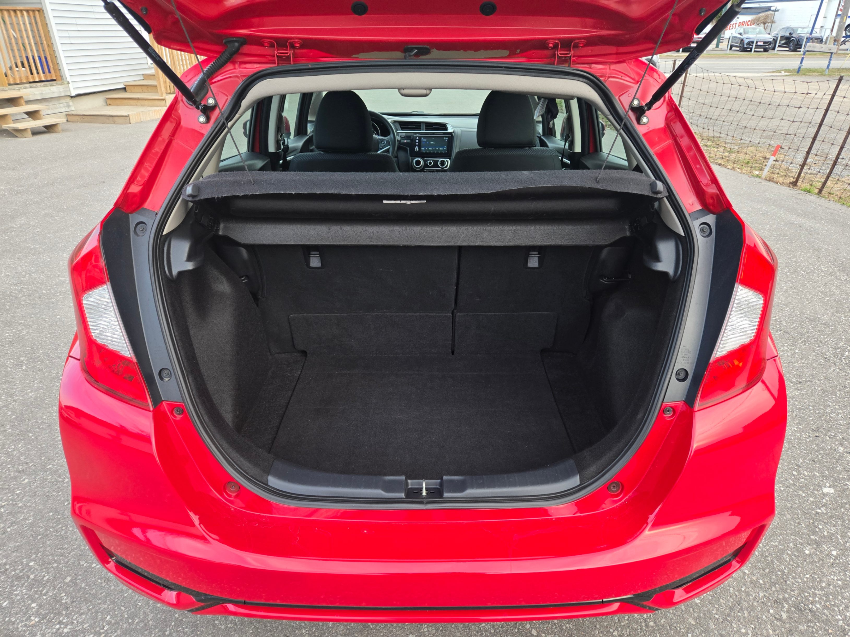 /hunsbroauto/2019-Honda-Fit-49330589601672137.jpg