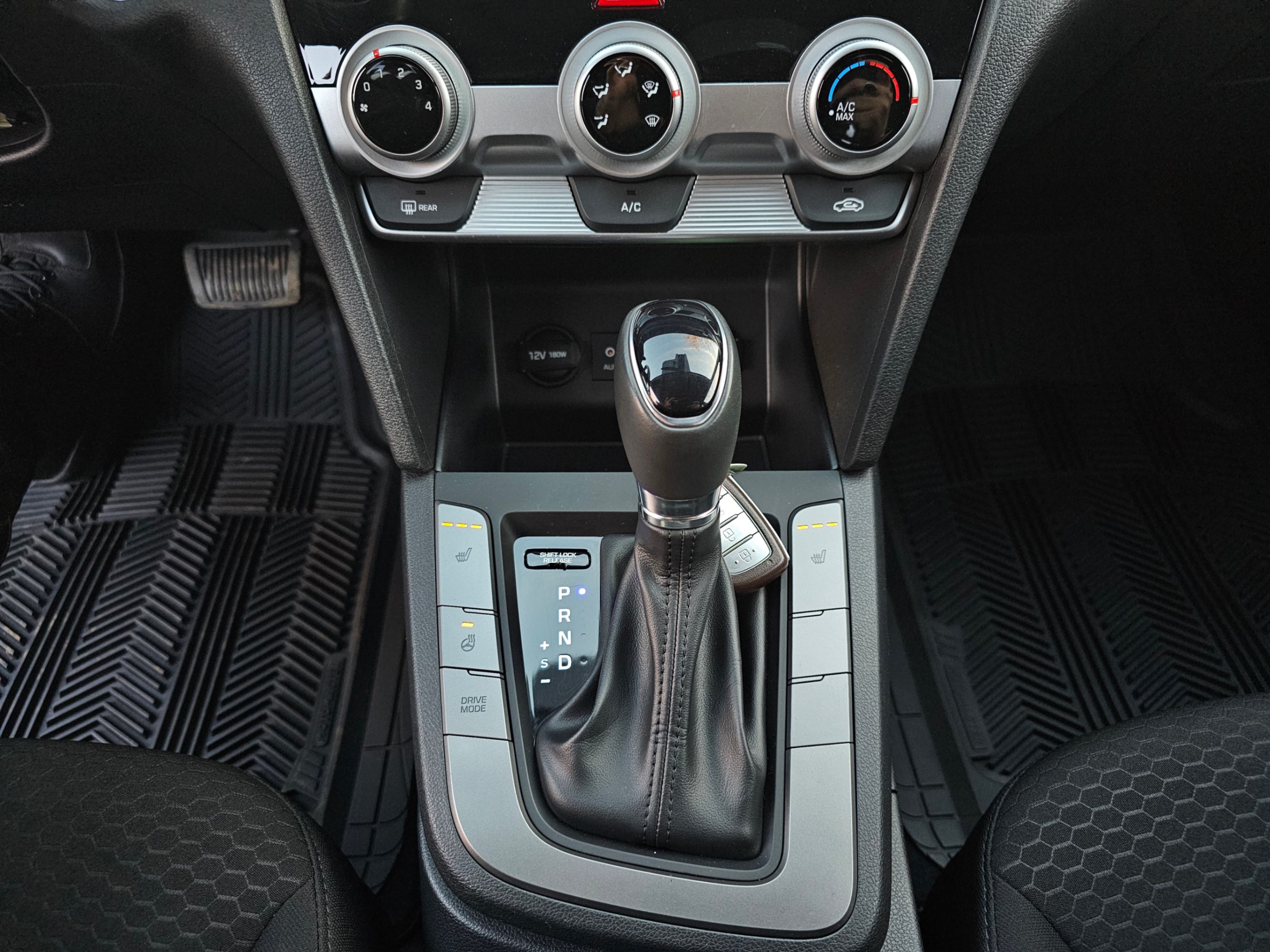 /hunsbroauto/2019-Hyundai-Elantra-5085610245558765.jpg