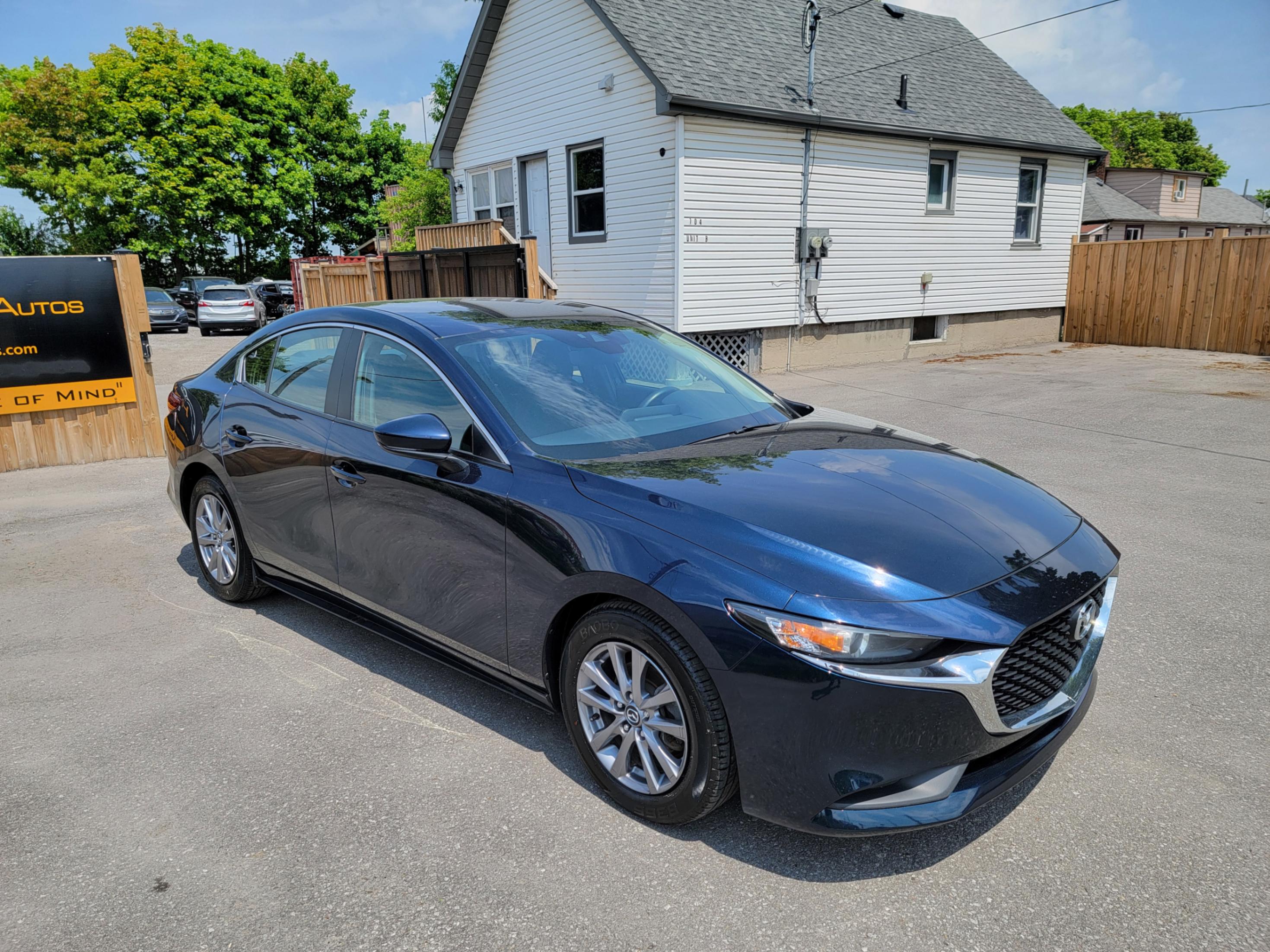 /hunsbroauto/2019-Mazda-Mazda3-5383000390610919.jpg