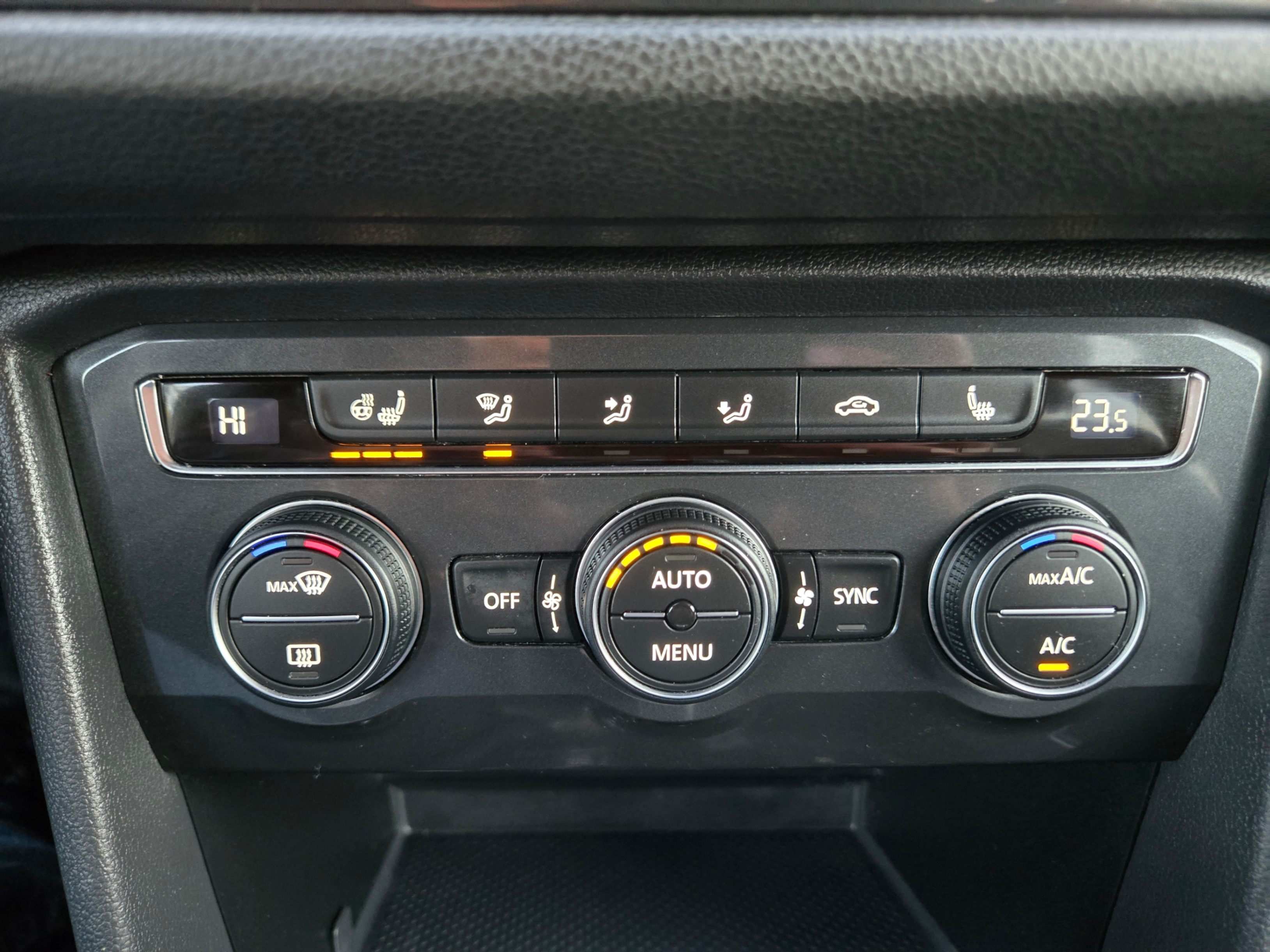/hunsbroauto/2019-Volkswagen-Tiguan-6157222839291956.jpg