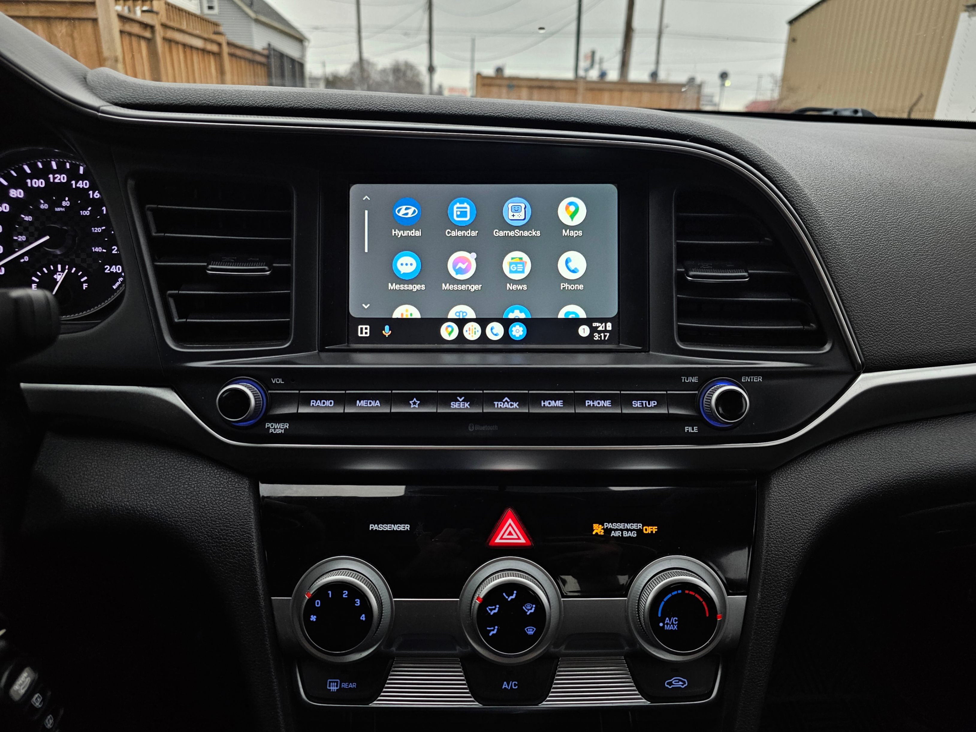 /hunsbroauto/2020-Hyundai-Elantra-24947972956535813.jpg