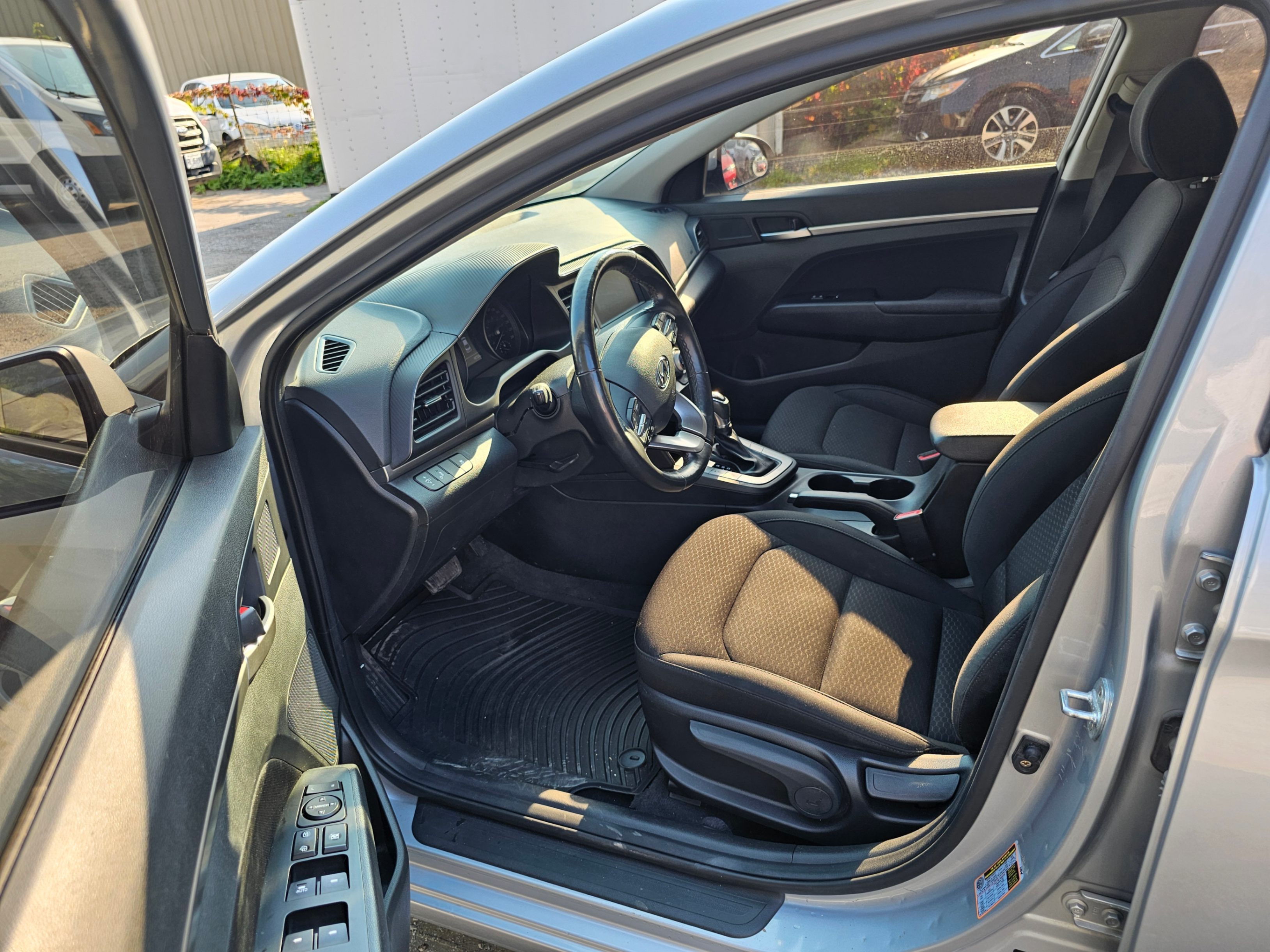 /hunsbroauto/2020-Hyundai-Elantra-5962800076187798.jpg