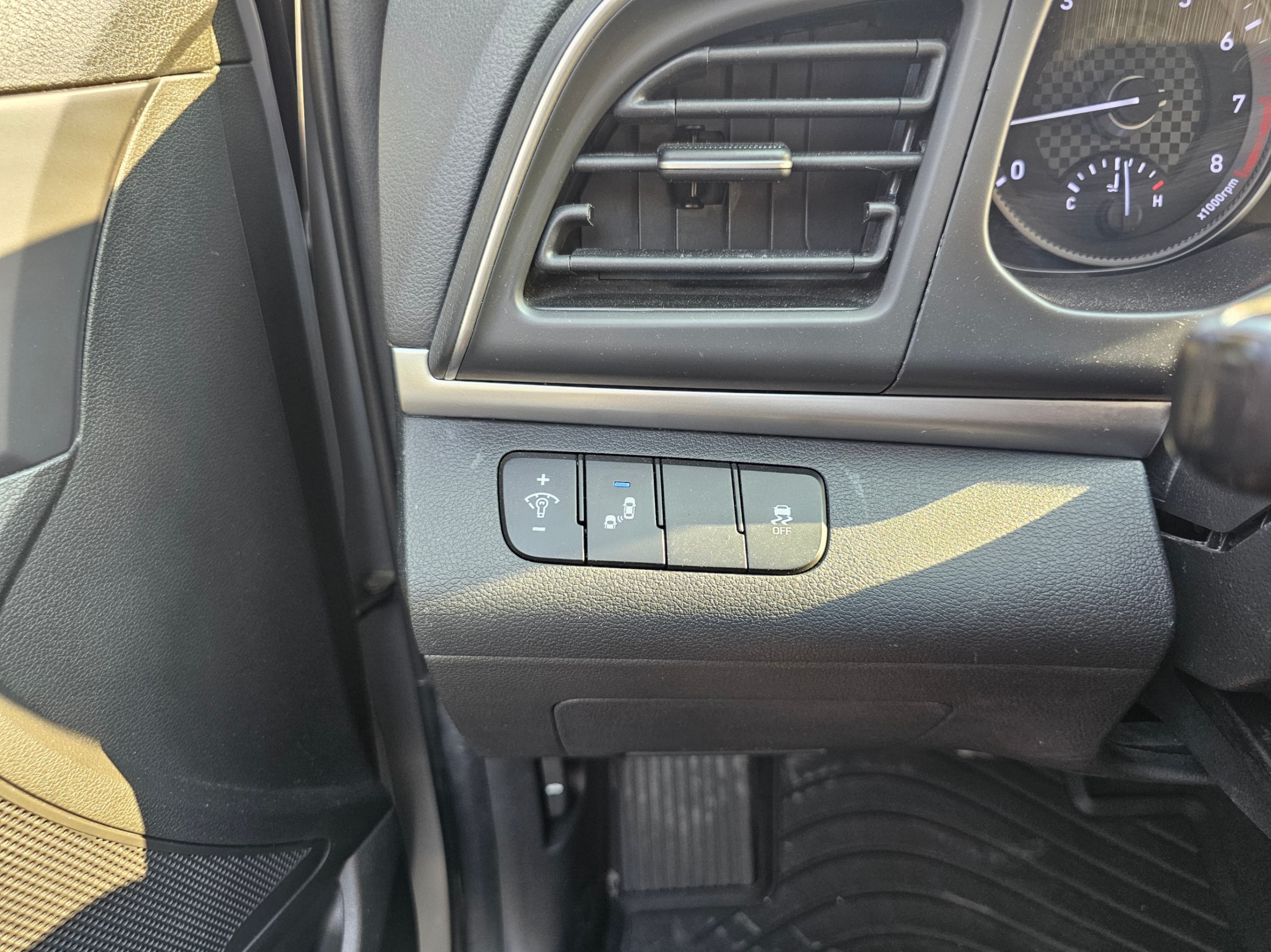 /hunsbroauto/2020-Hyundai-Elantra-8601719815617799.jpg