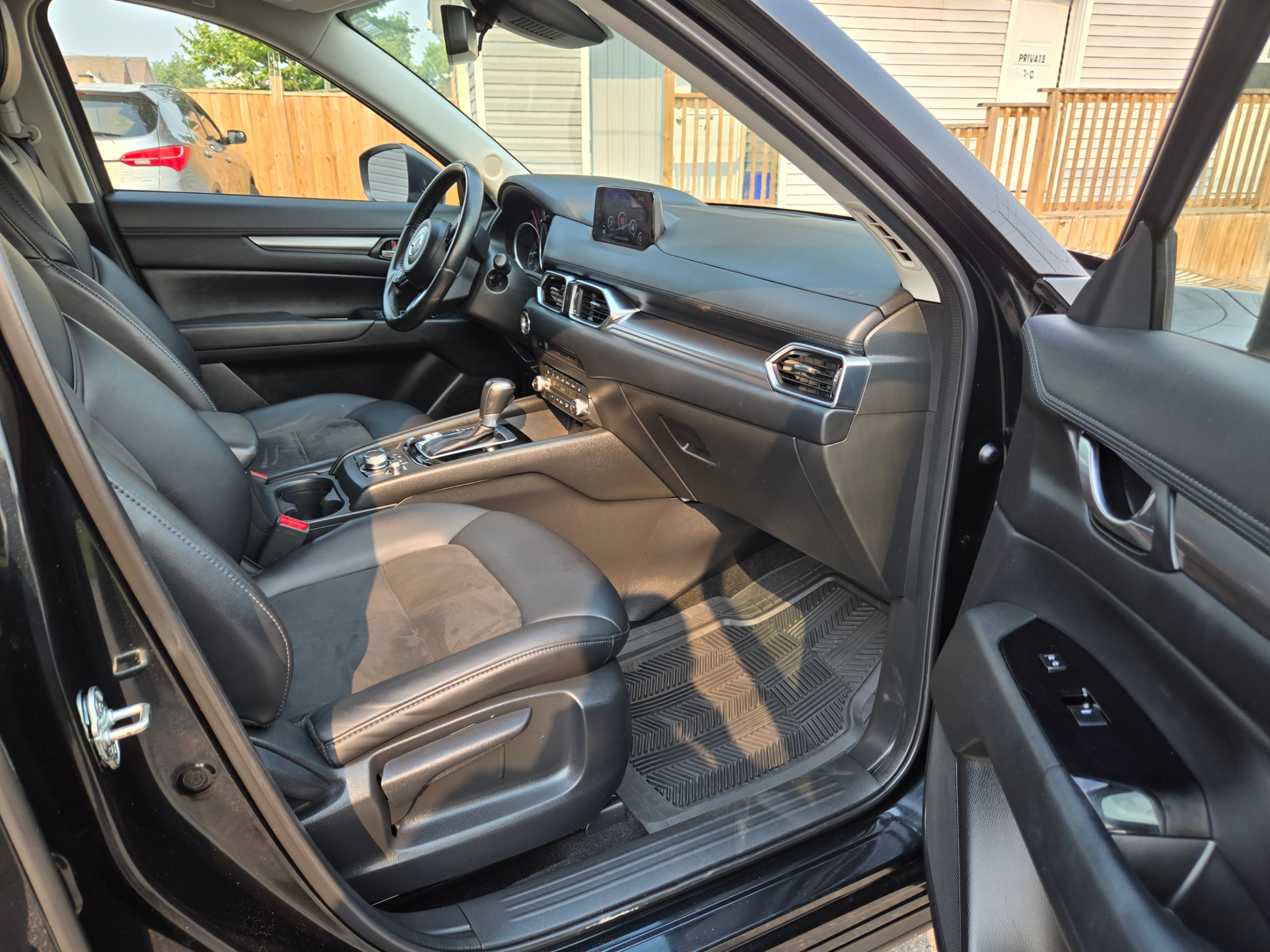/hunsbroauto/2020-Mazda-CX-5-6707769159187429.jpg