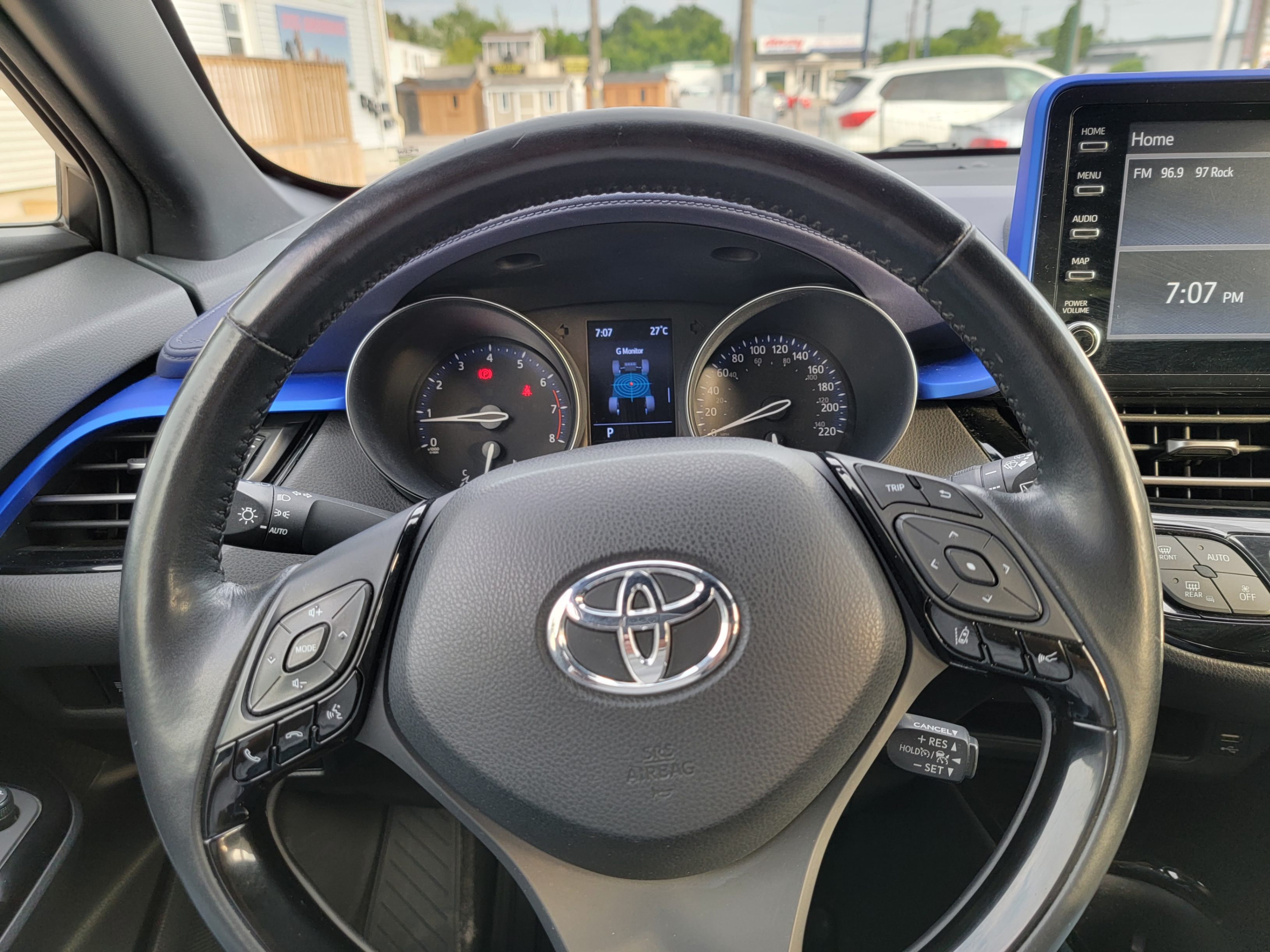 /hunsbroauto/2020-Toyota-C-HR-1515591290918139.jpg