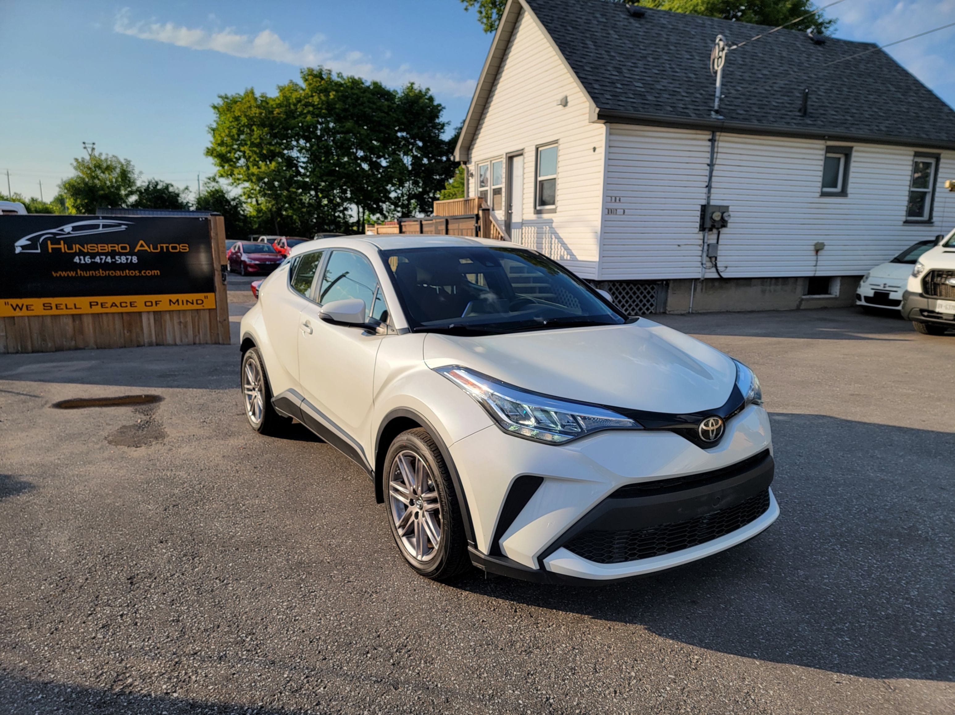 /hunsbroauto/2020-Toyota-C-HR-29689810363603164.jpg