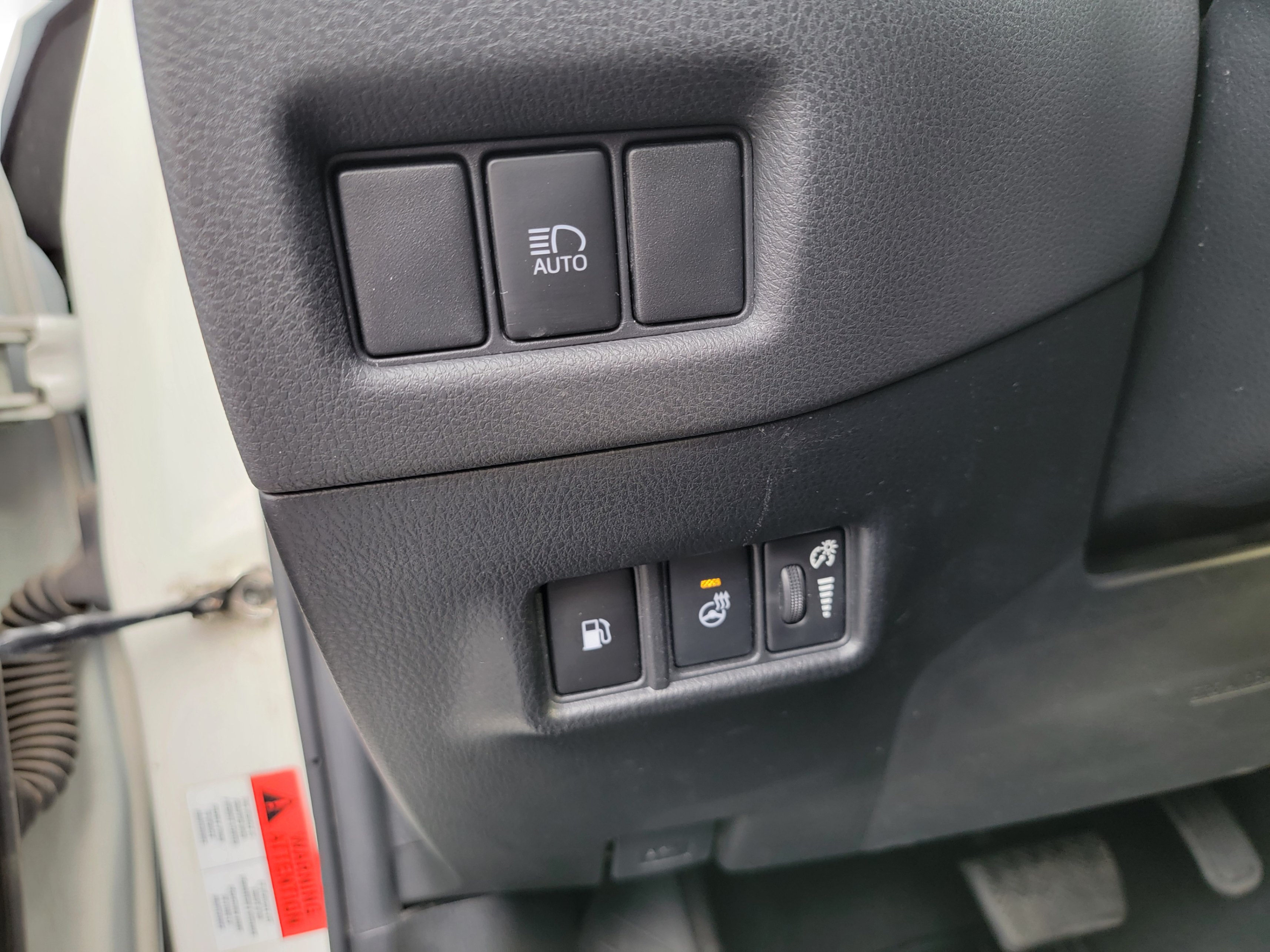 /hunsbroauto/2020-Toyota-C-HR-991459901397657.jpg