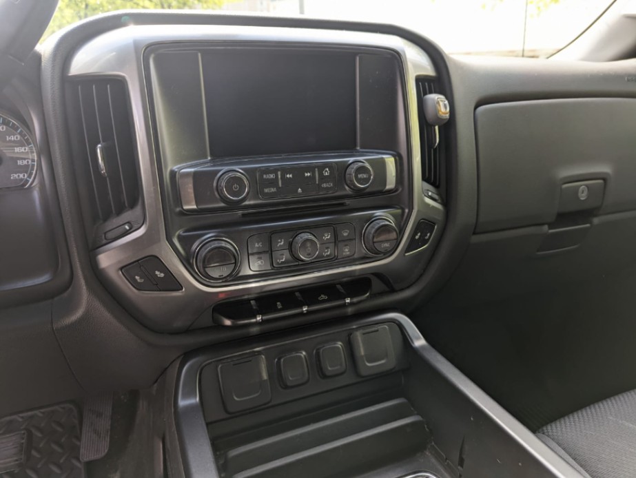 /idrivemotors/2015-Chevrolet-Silverado1500-3989795636547062.jpg