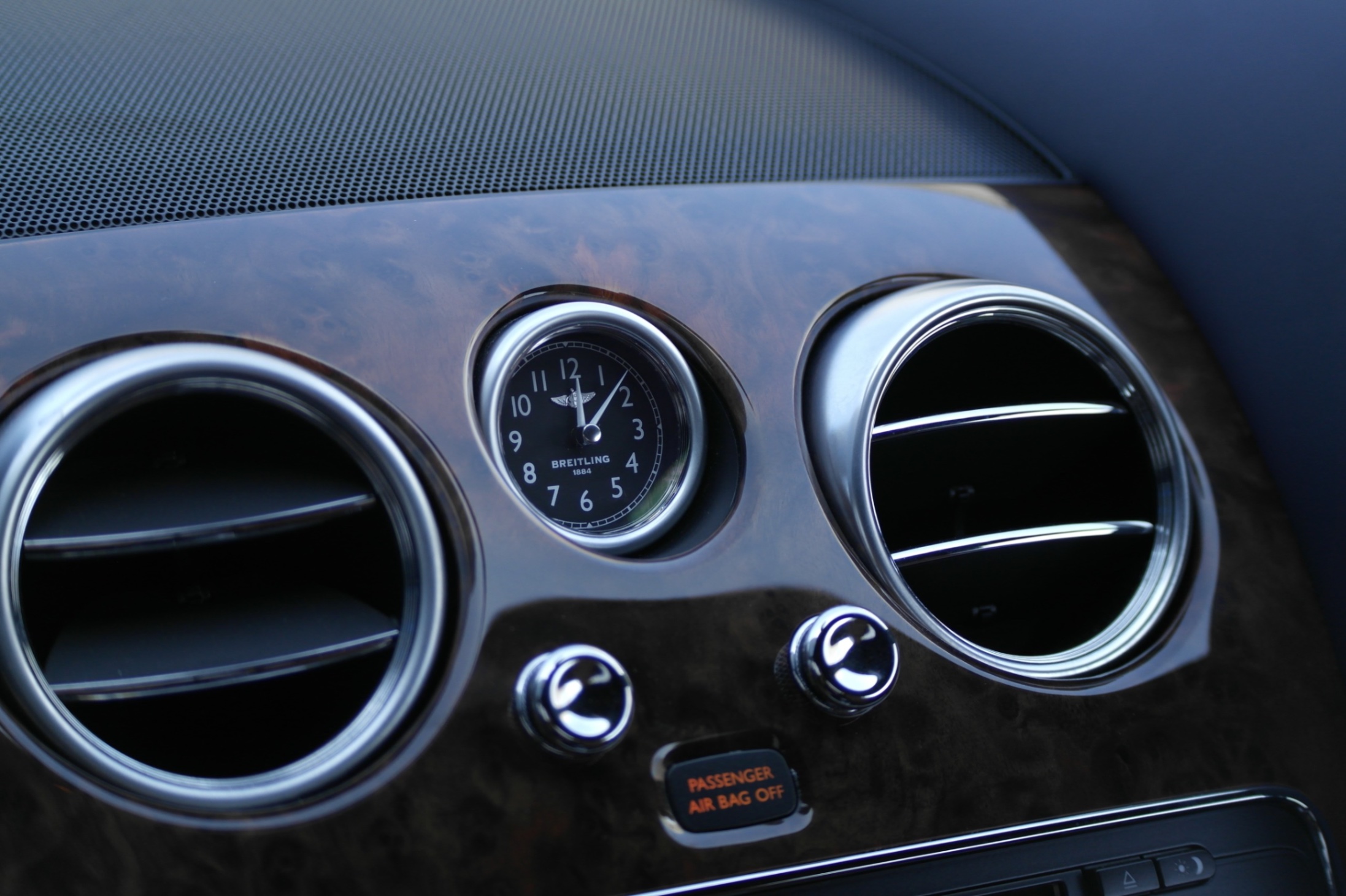 /infiniterideautoltd/2012-Bentley-ContinentalGT-3568514227710271.jpg