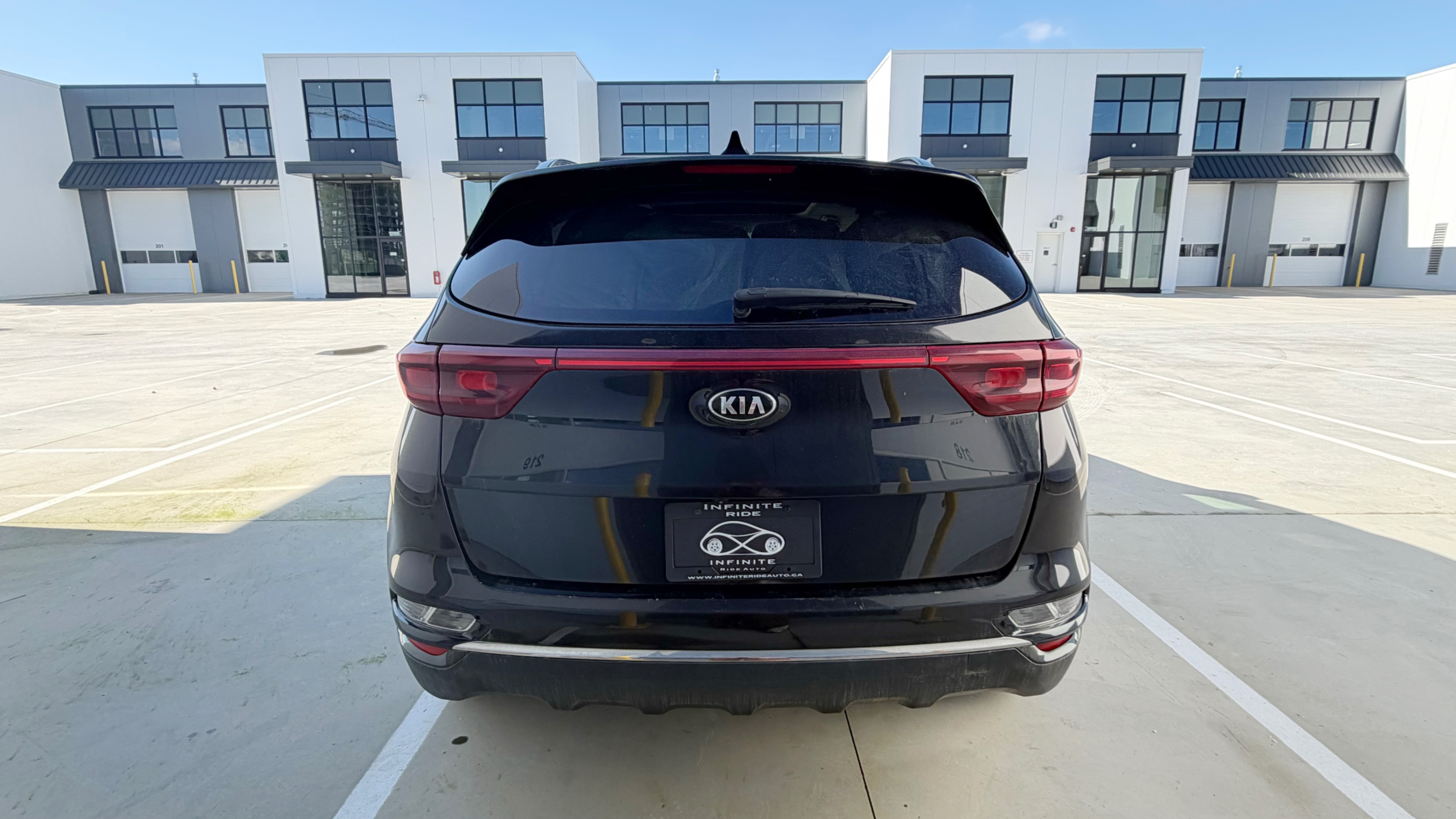 /infiniterideautoltd/2020-Kia-Sportage-6356823108539138.jpg